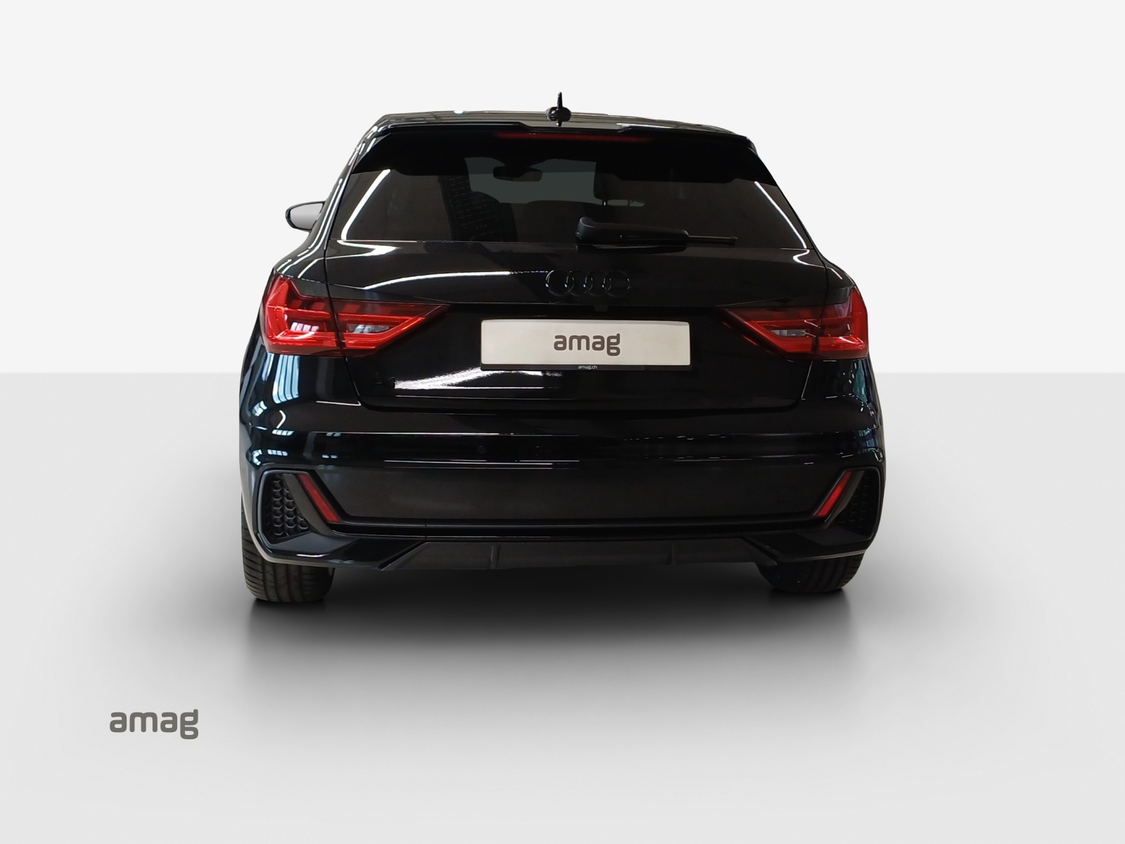 AUDI A1 Sportback 30 TFSI S Line Attraction S-tronic-showroom-element-3