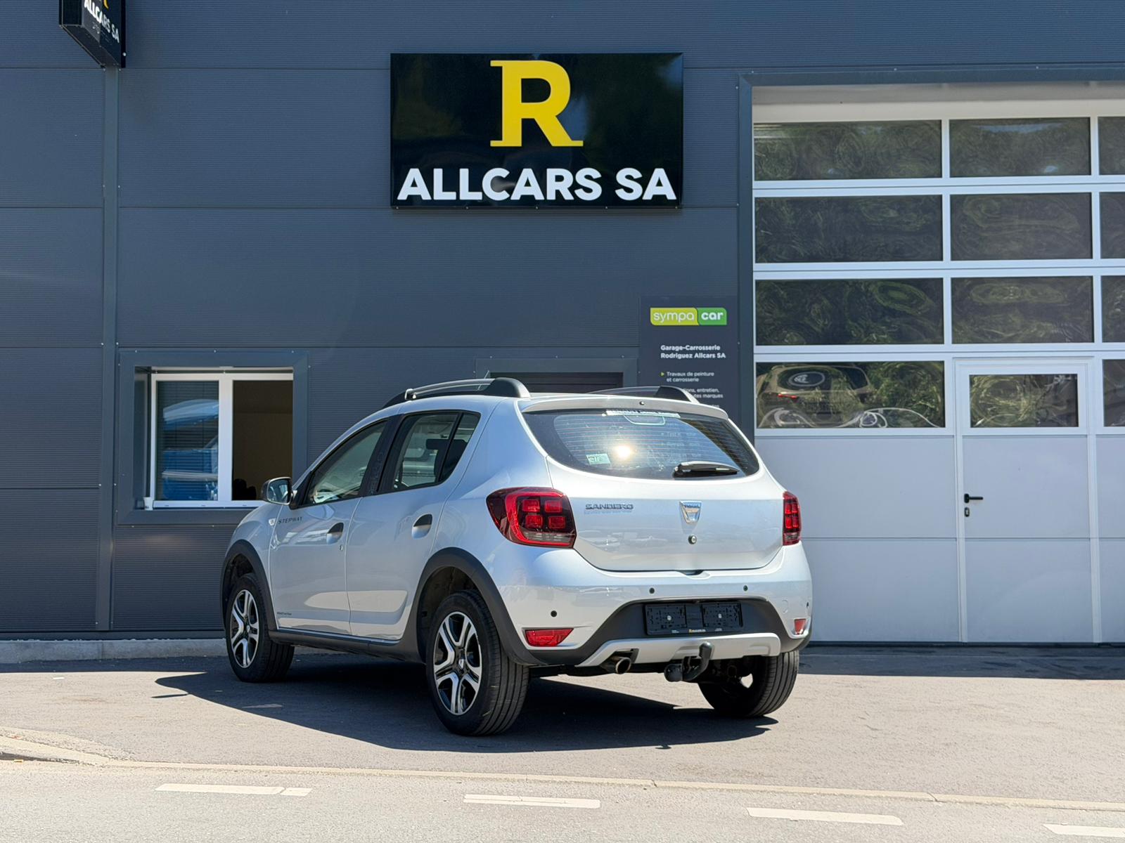 DACIA Sandero TCe 90 Celebration-image-6