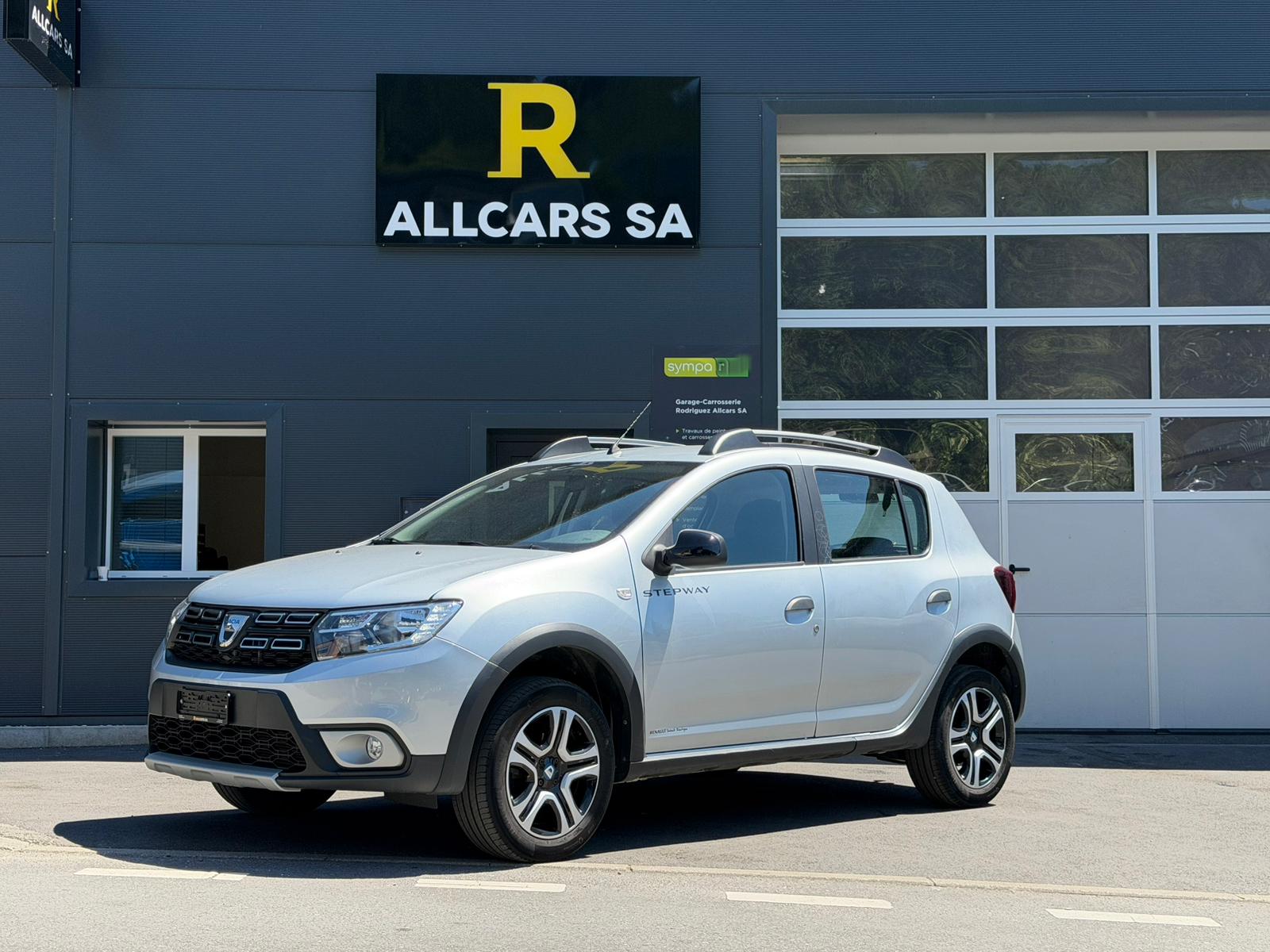 DACIA Sandero TCe 90 Celebration-image-2