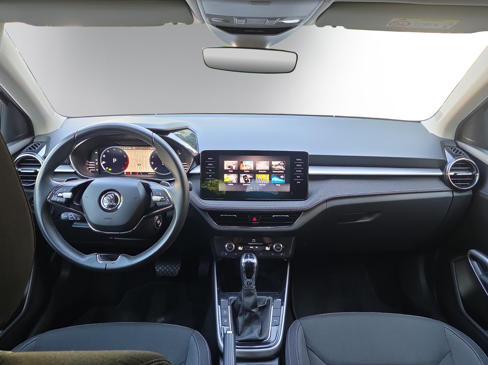 SKODA Fabia 1.0 TSI Style DSG-image-9