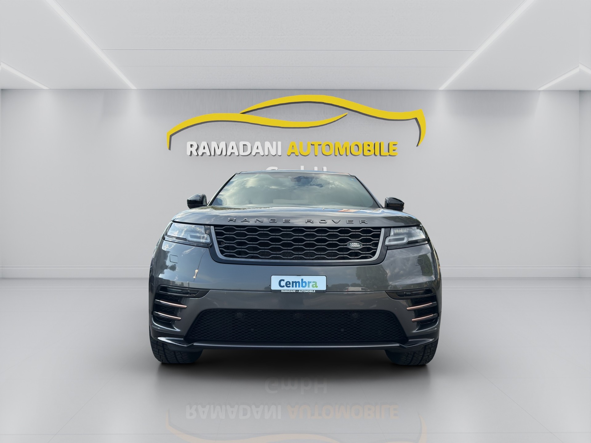 LAND ROVER Range Rover Velar R-Dynamic D 240 S Automatic-image-0
