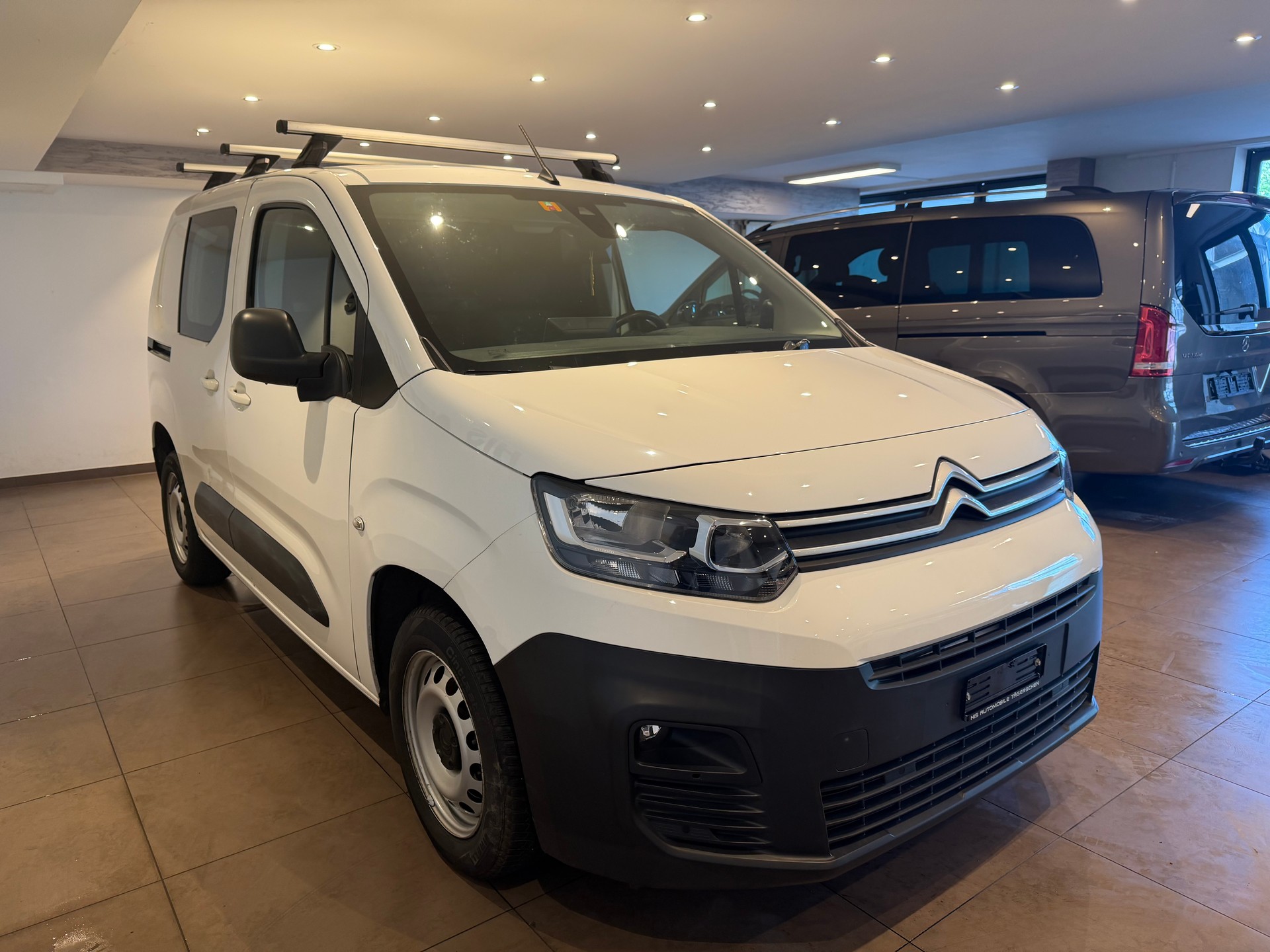 CITROEN Berlingo 1000 Standard 1.5 BlueHDi 130 Driver S/S-showroom-element-2