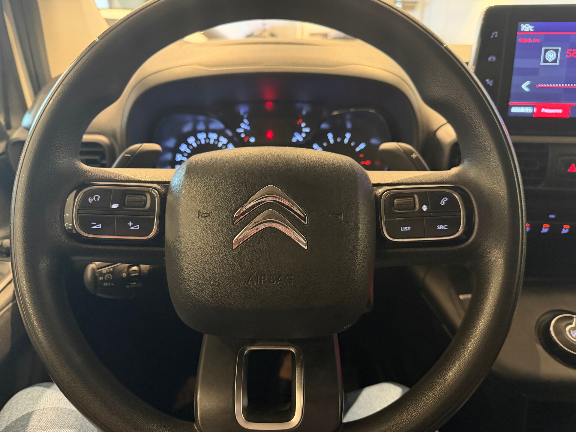CITROEN Berlingo 1000 Standard 1.5 BlueHDi 130 Driver S/S-image-13