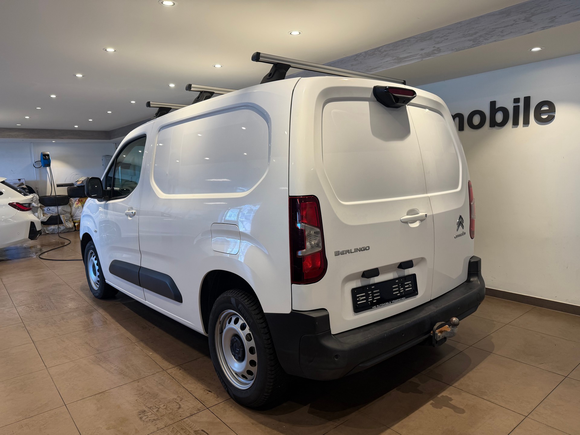 CITROEN Berlingo 1000 Standard 1.5 BlueHDi 130 Driver S/S-image-4