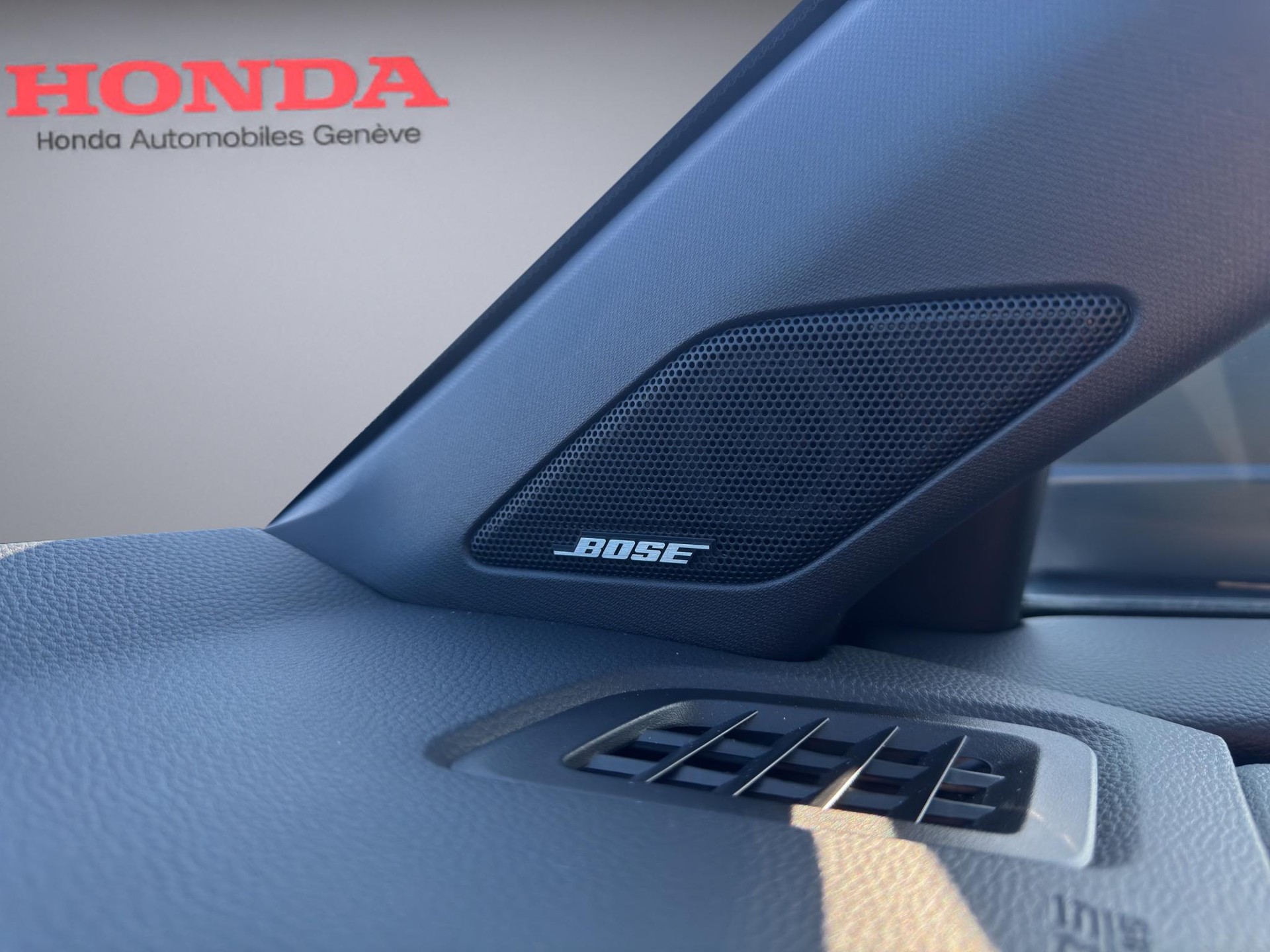 HONDA CR-V 2.0 i-MMD Plug-in Hybrid Advance Tech 2WD-image-16