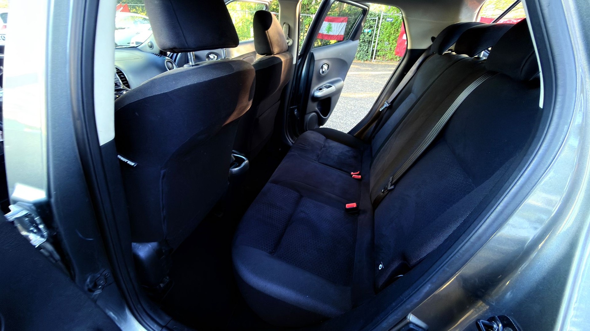 NISSAN Juke 1.6 DIG-T tekna 4x4 Xtronic M-CVT-image-8