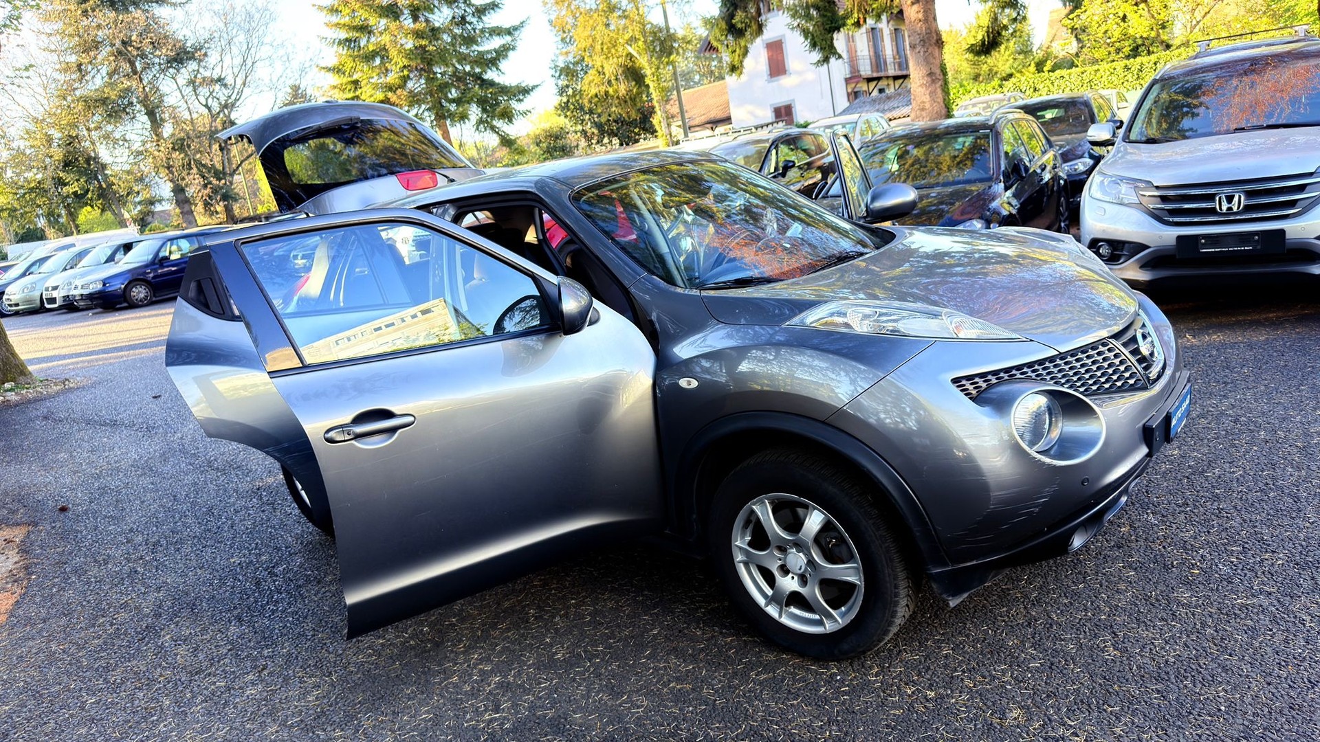 NISSAN Juke 1.6 DIG-T tekna 4x4 Xtronic M-CVT-image-13