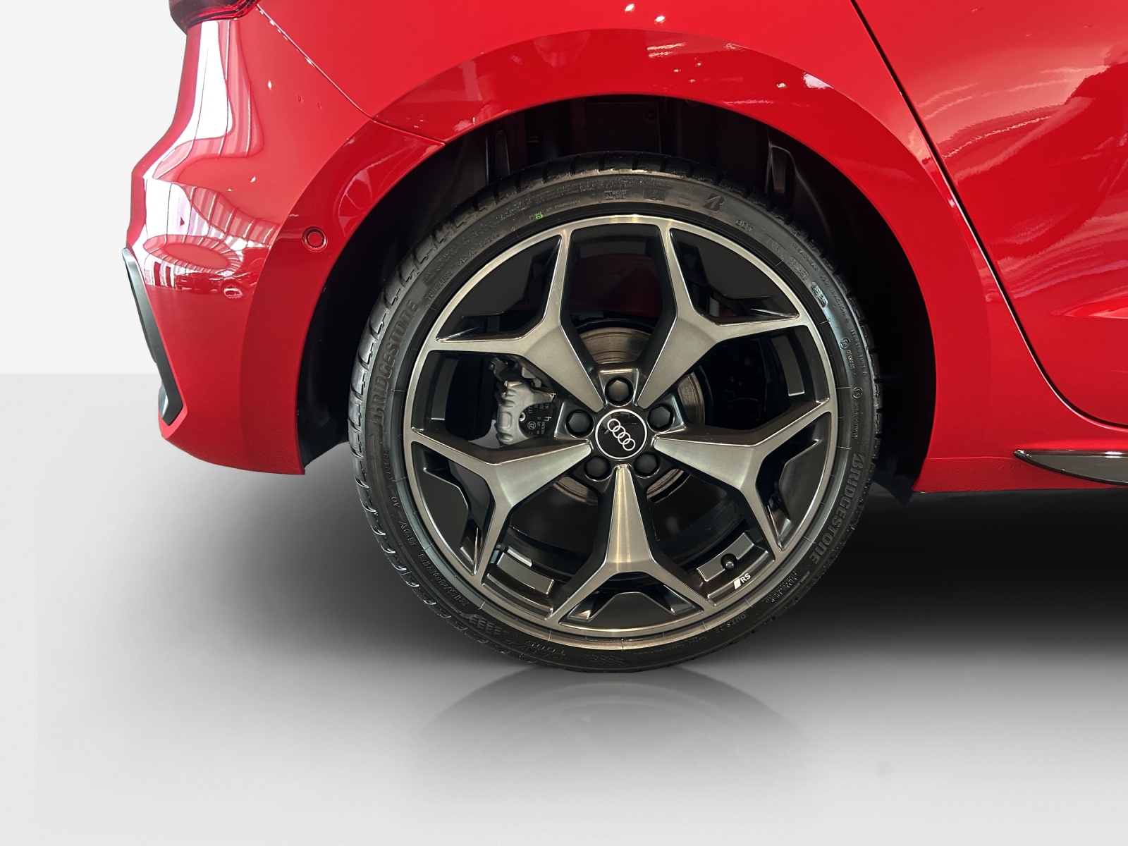 AUDI A1 Sportback 30 TFSI S Line Attraction S-tronic-image-16