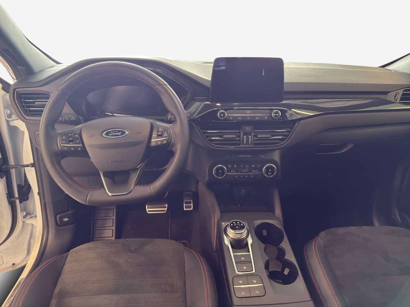 FORD Kuga 2.5 FHEV ST-Line X 4WD-image-8