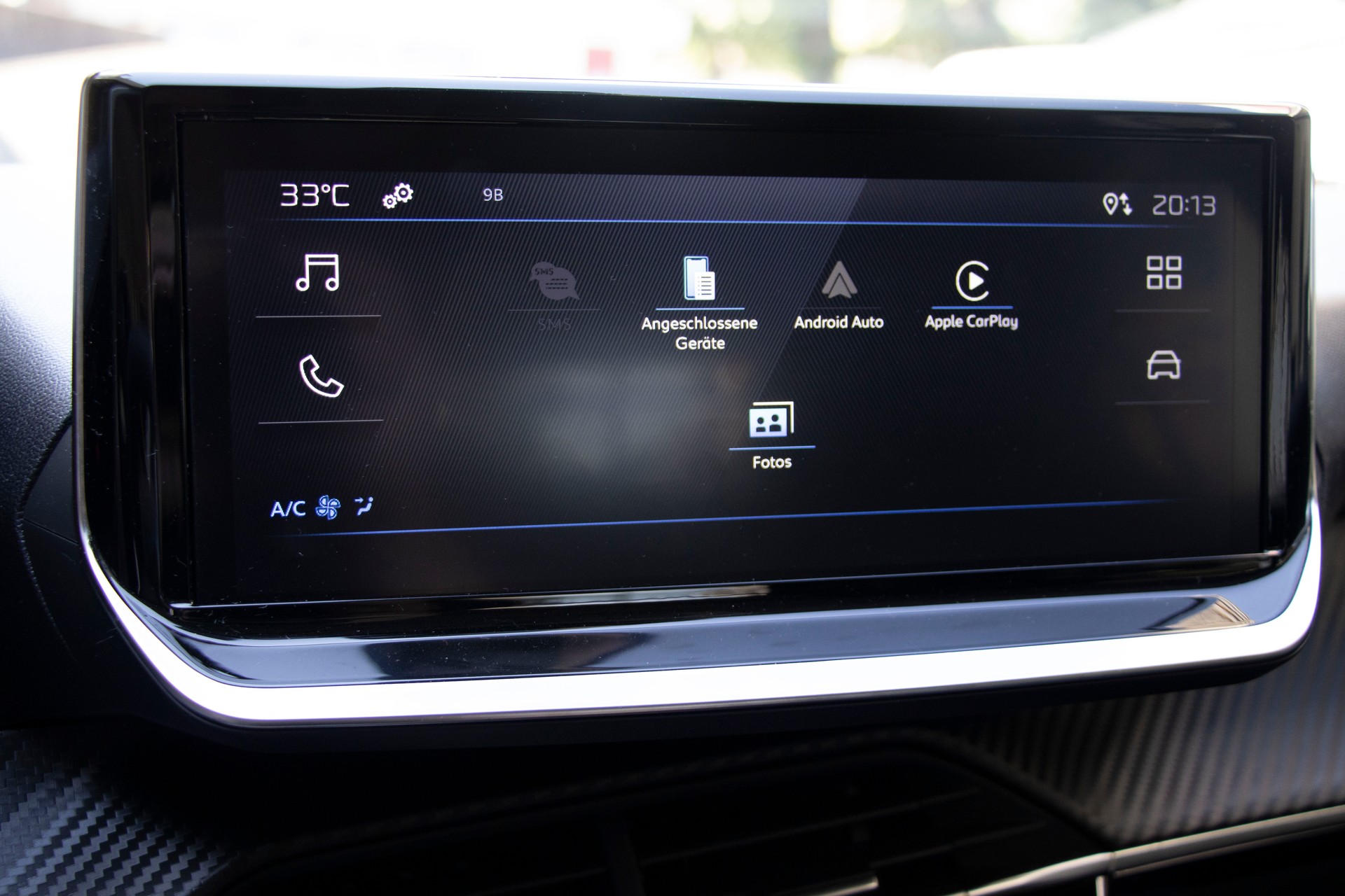 PEUGEOT 208 1.2 PureTech Active-image-6