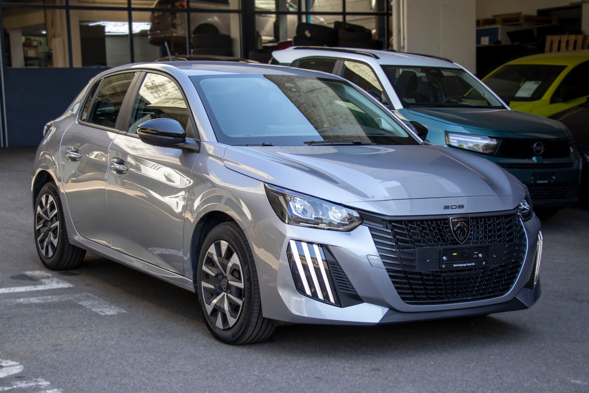 PEUGEOT 208 1.2 PureTech Active-image-3