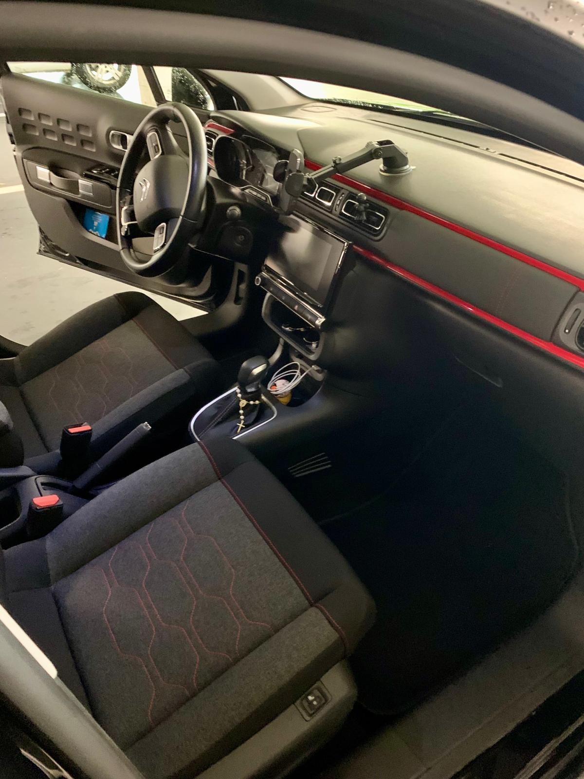 CITROEN 1.2 PureTech Shine-image-3