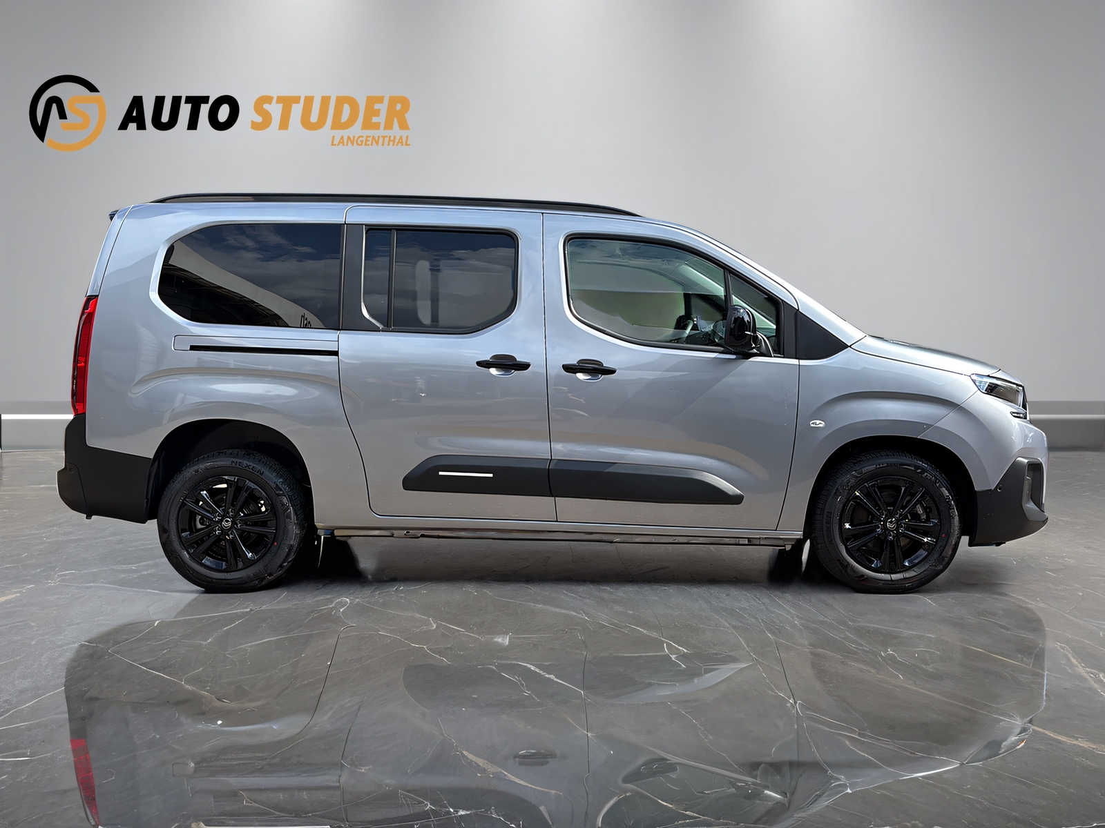 CITROEN Berlingo XL 1.5 BlueHDi 130 Max-image-12