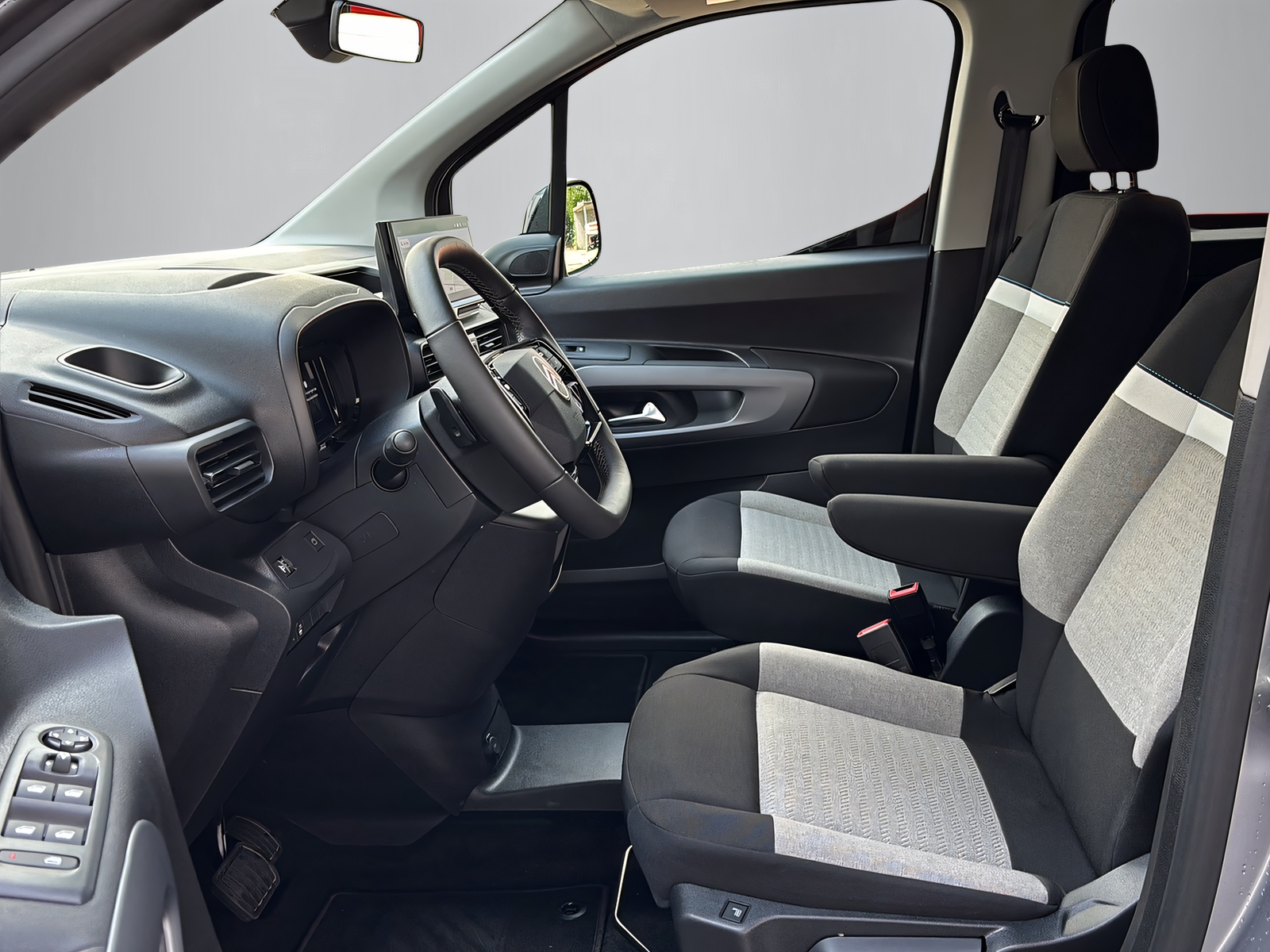 CITROEN Berlingo XL 1.5 BlueHDi 130 Max-image-2