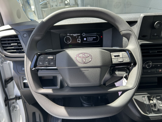 TOYOTA Proace EV 75kWh L Active-image-8