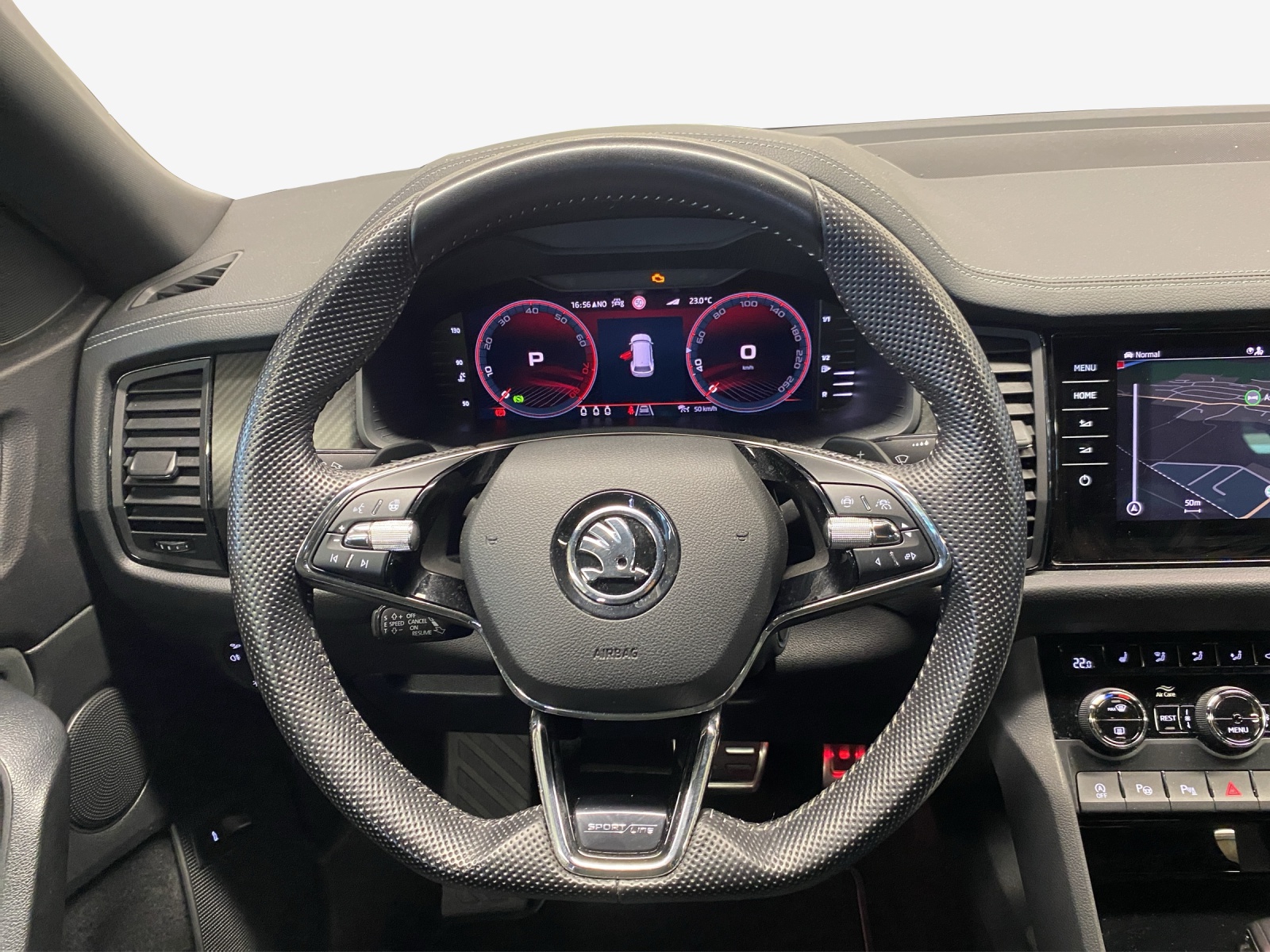 SKODA Kodiaq 2.0 TSI 4x4 SportLine-image-9