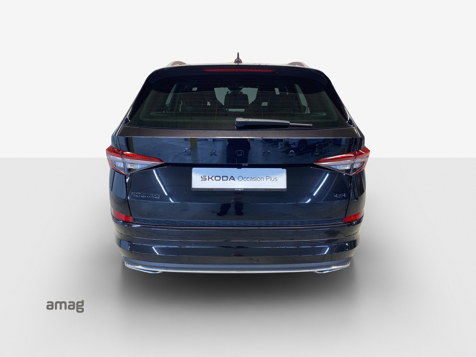 SKODA Kodiaq 2.0 TSI 4x4 SportLine-image-3