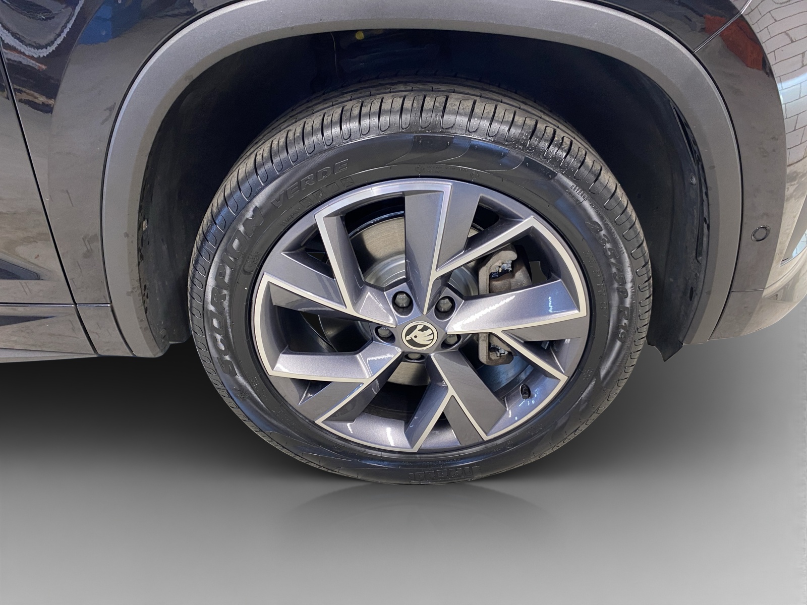 SKODA Kodiaq 2.0 TSI 4x4 SportLine-image-14