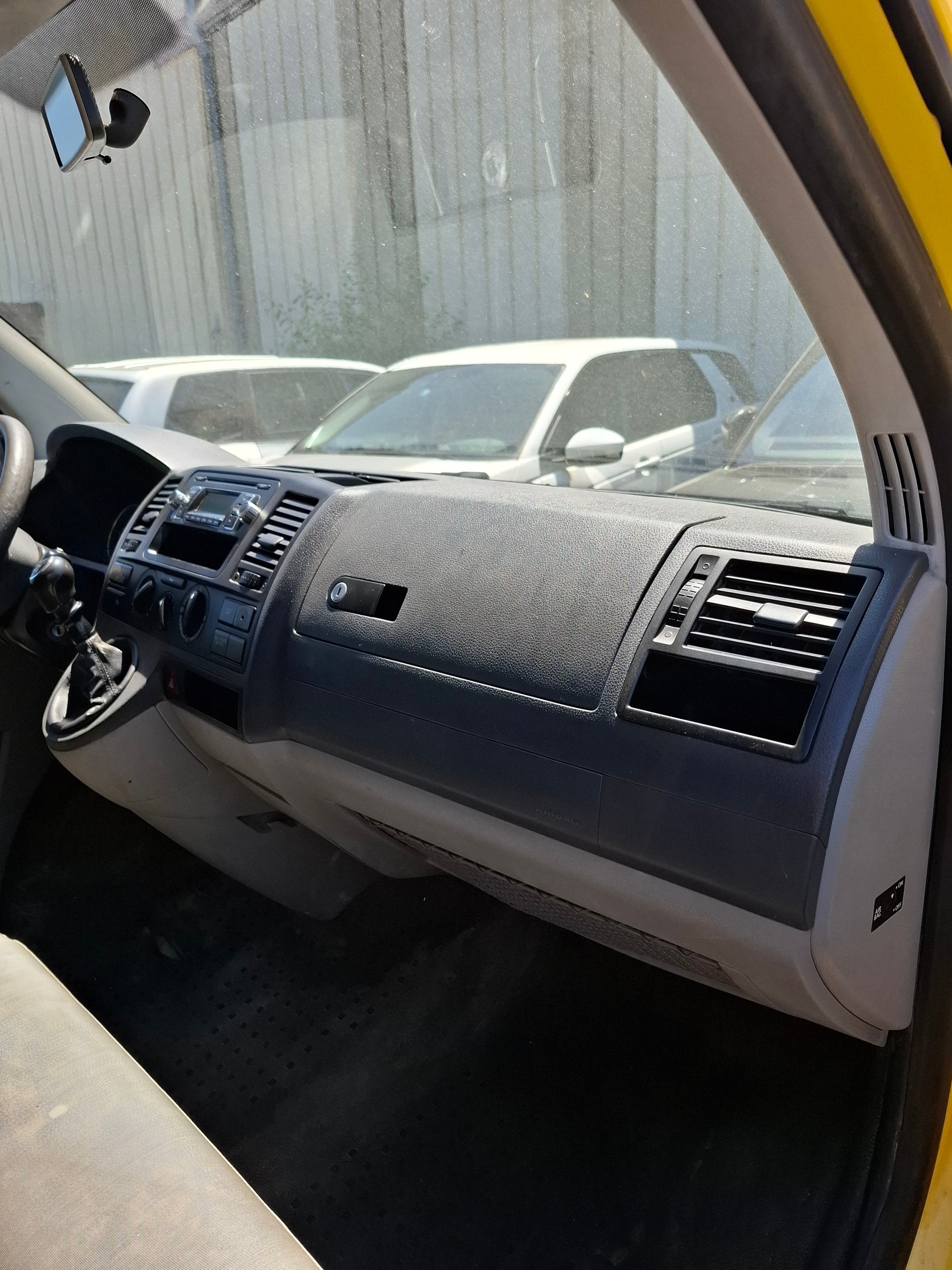 VW T5 2.0 TDI 4Motion-image-13