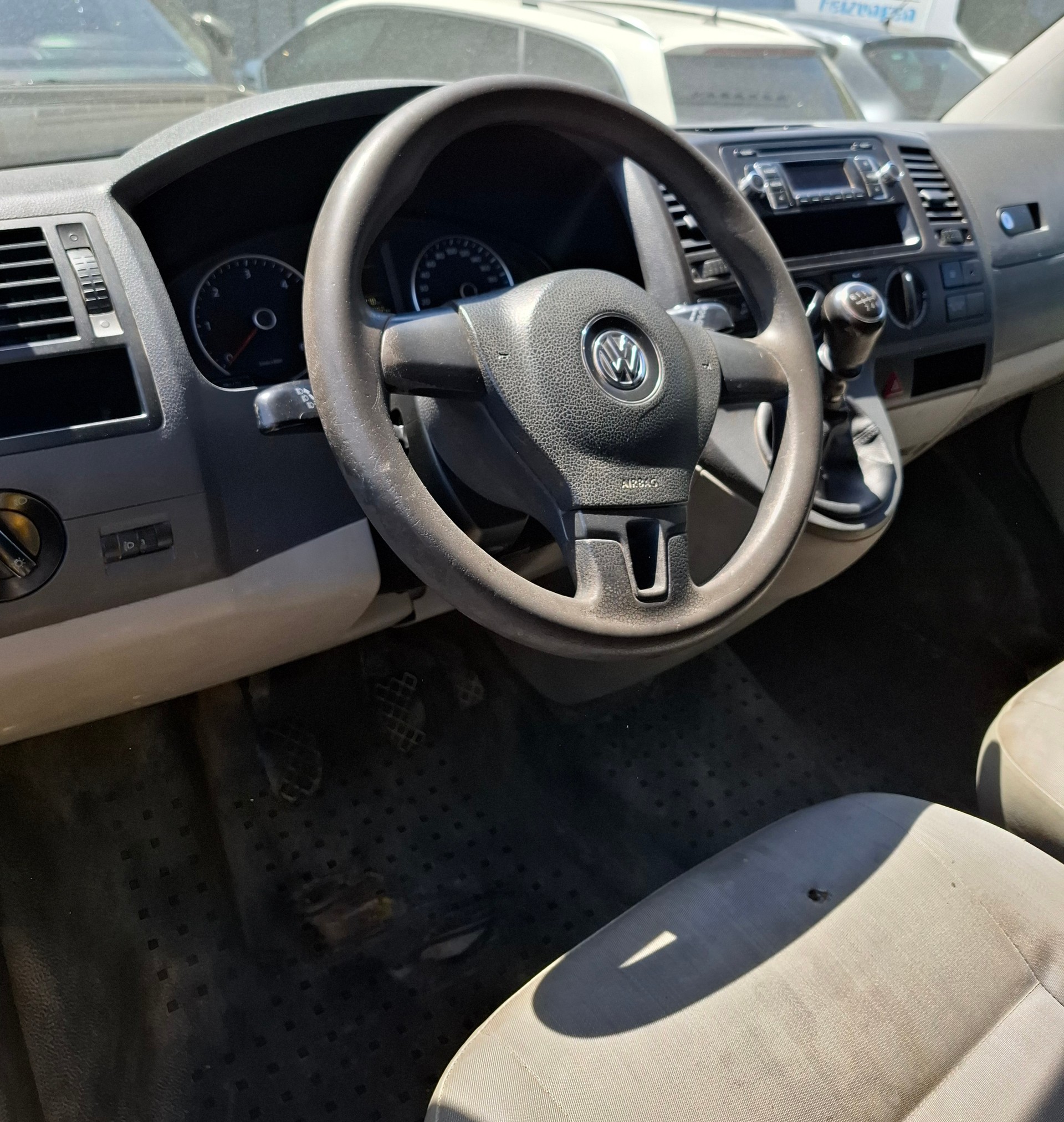 VW T5 2.0 TDI 4Motion-image-7