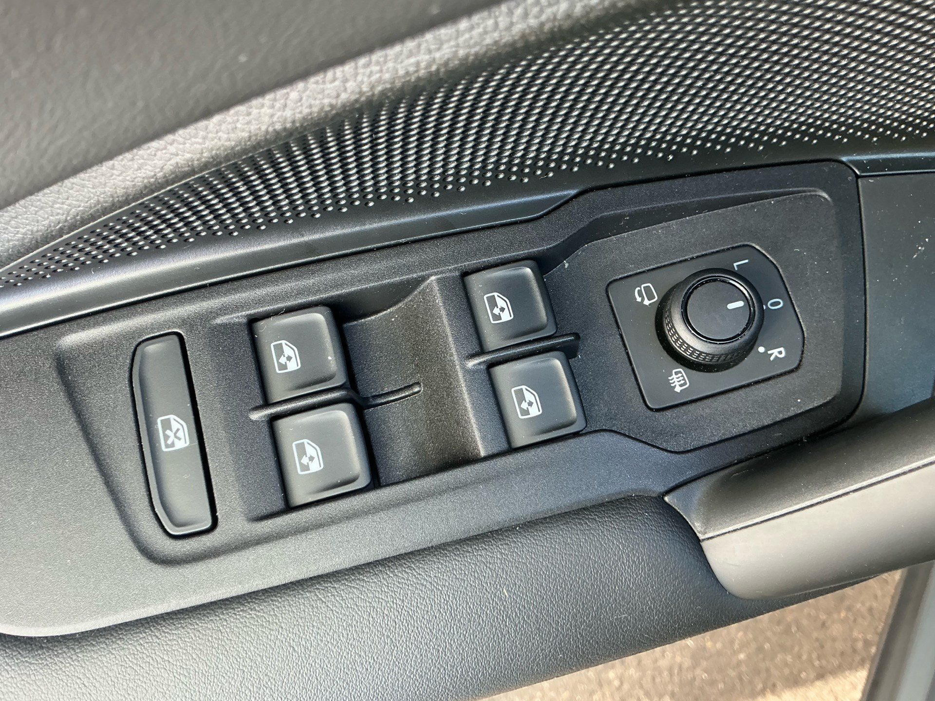 VW Tayron 2.0 TDI 193 PS 4Motion Life ***ANHÄNGERKUPPLUNG***-image-26