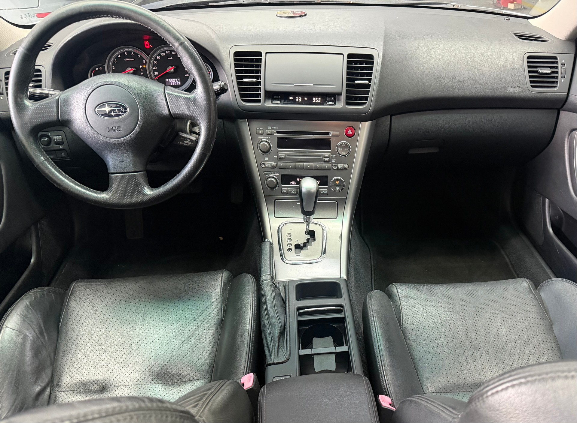 SUBARU Legacy 2.5i AWD Limited Automatic-image-3