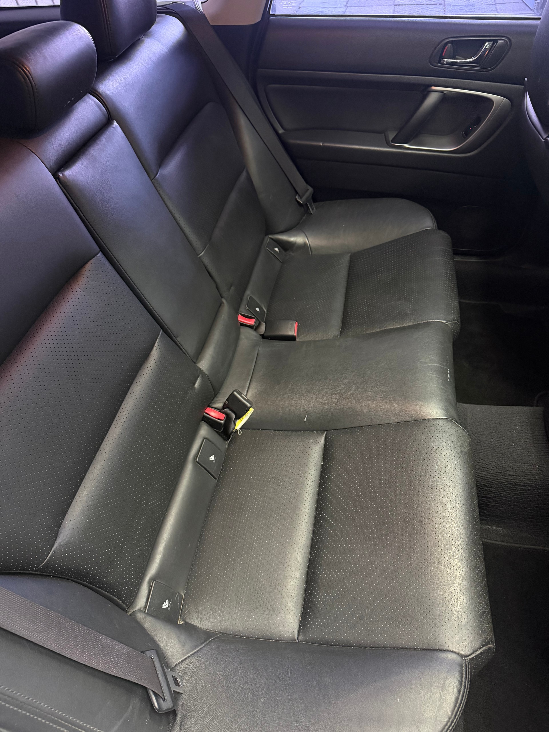 SUBARU Legacy 2.5i AWD Limited Automatic-image-5