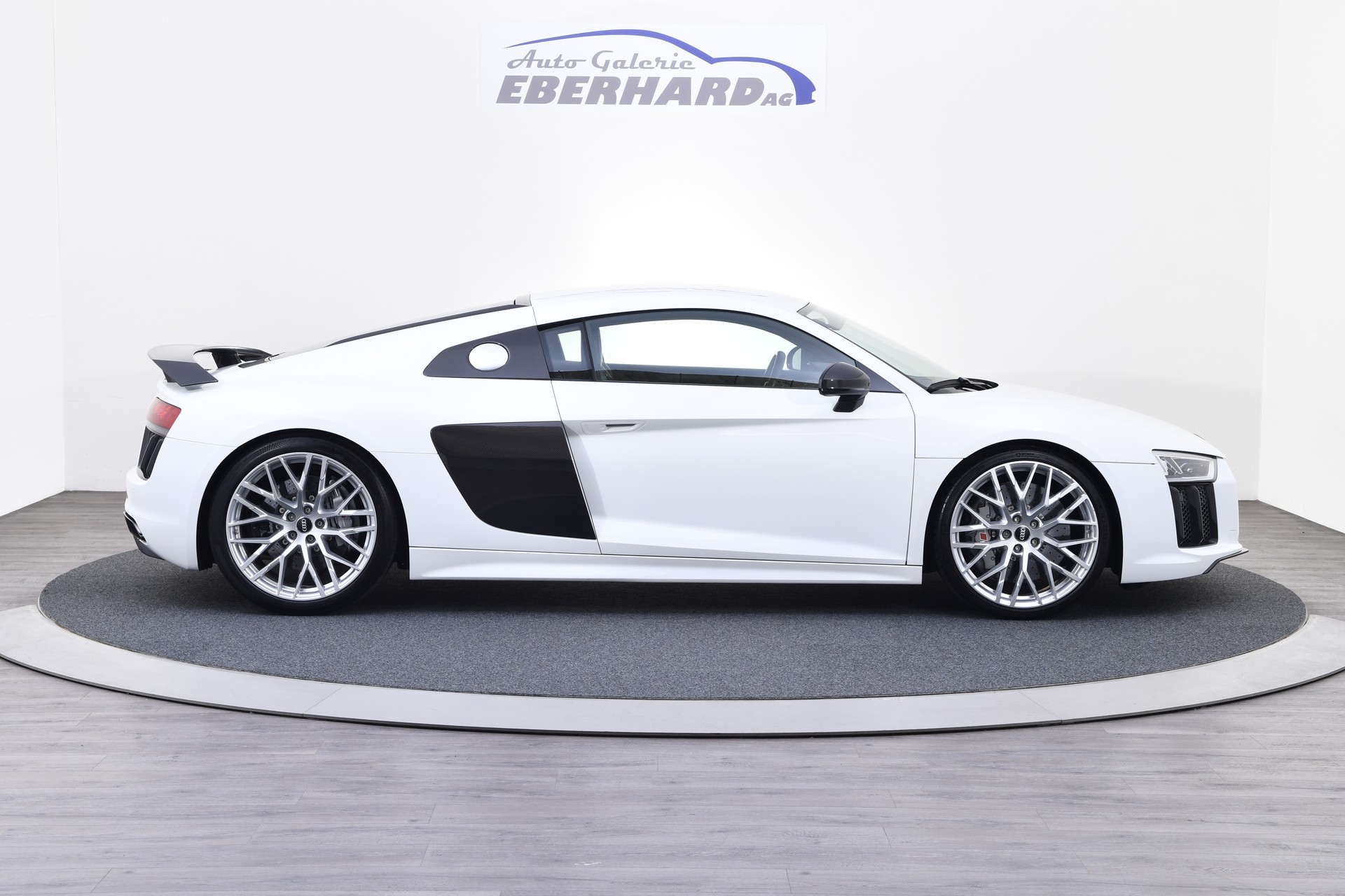 AUDI R8 Coupé 5.2 plus S-Tronic-image-5