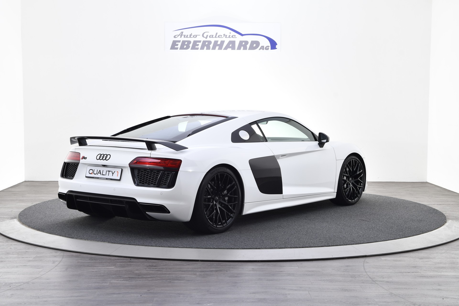 AUDI R8 Coupé 5.2 plus S-Tronic-image-4