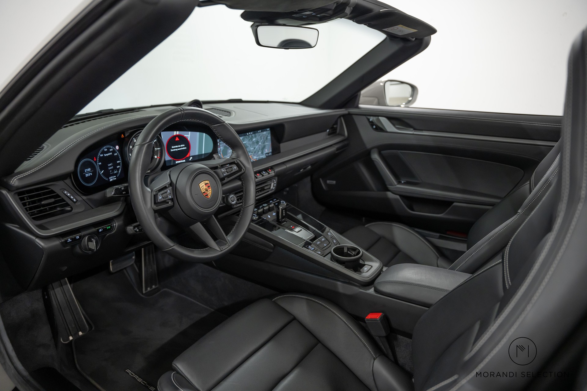 PORSCHE 911 Cabriolet 3.0 Carrera 4 PDK-image-13