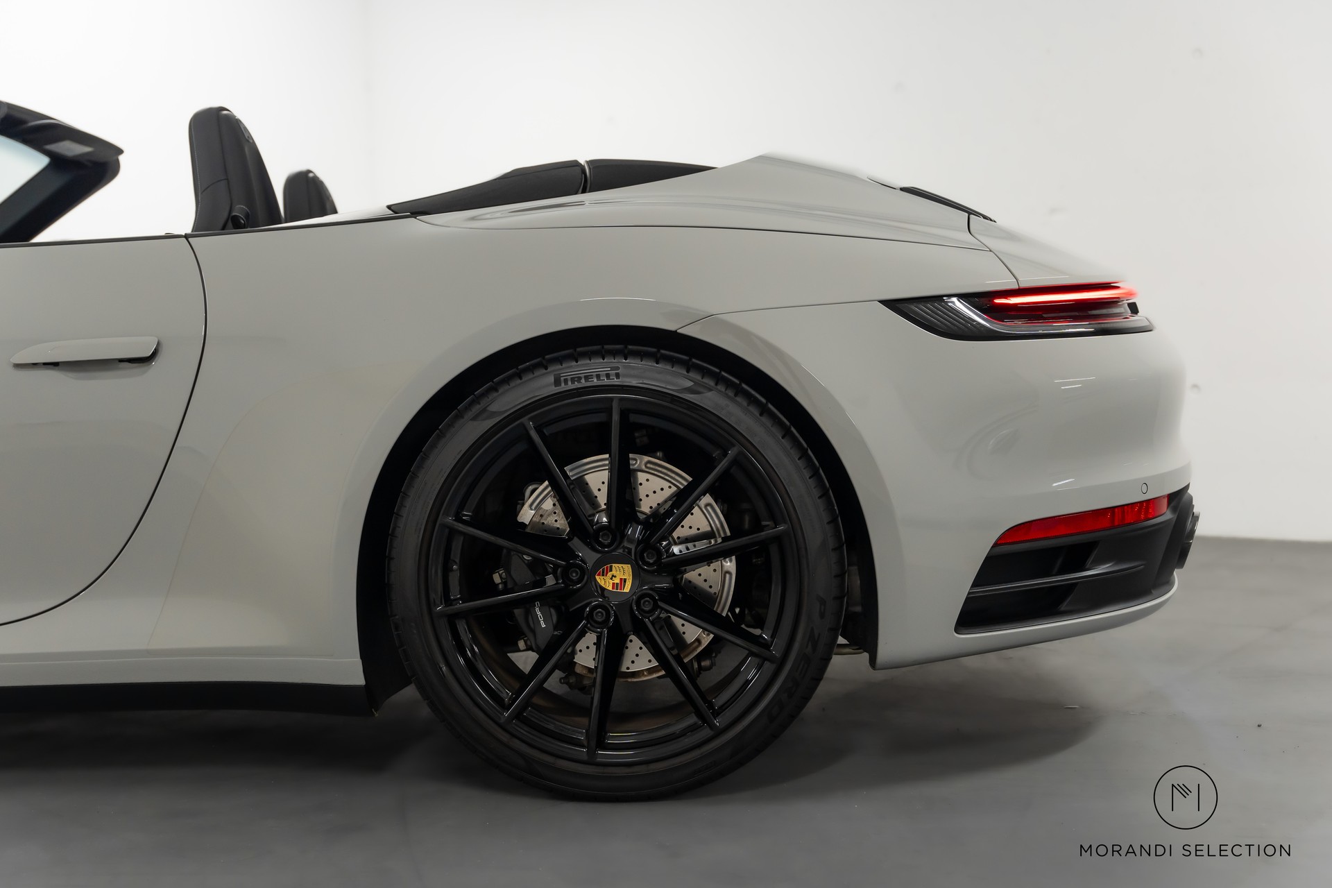 PORSCHE 911 Cabriolet 3.0 Carrera 4 PDK-image-7