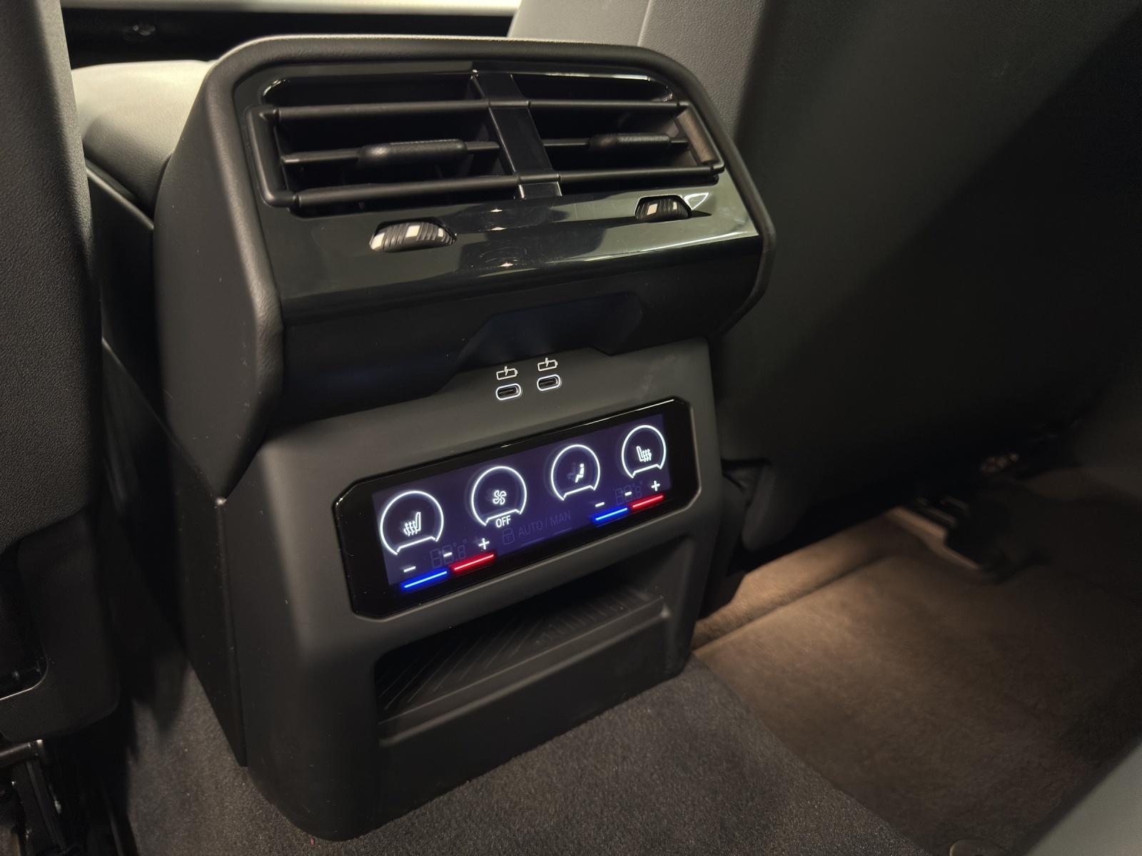 BMW 520d xDrive Touring-image-22