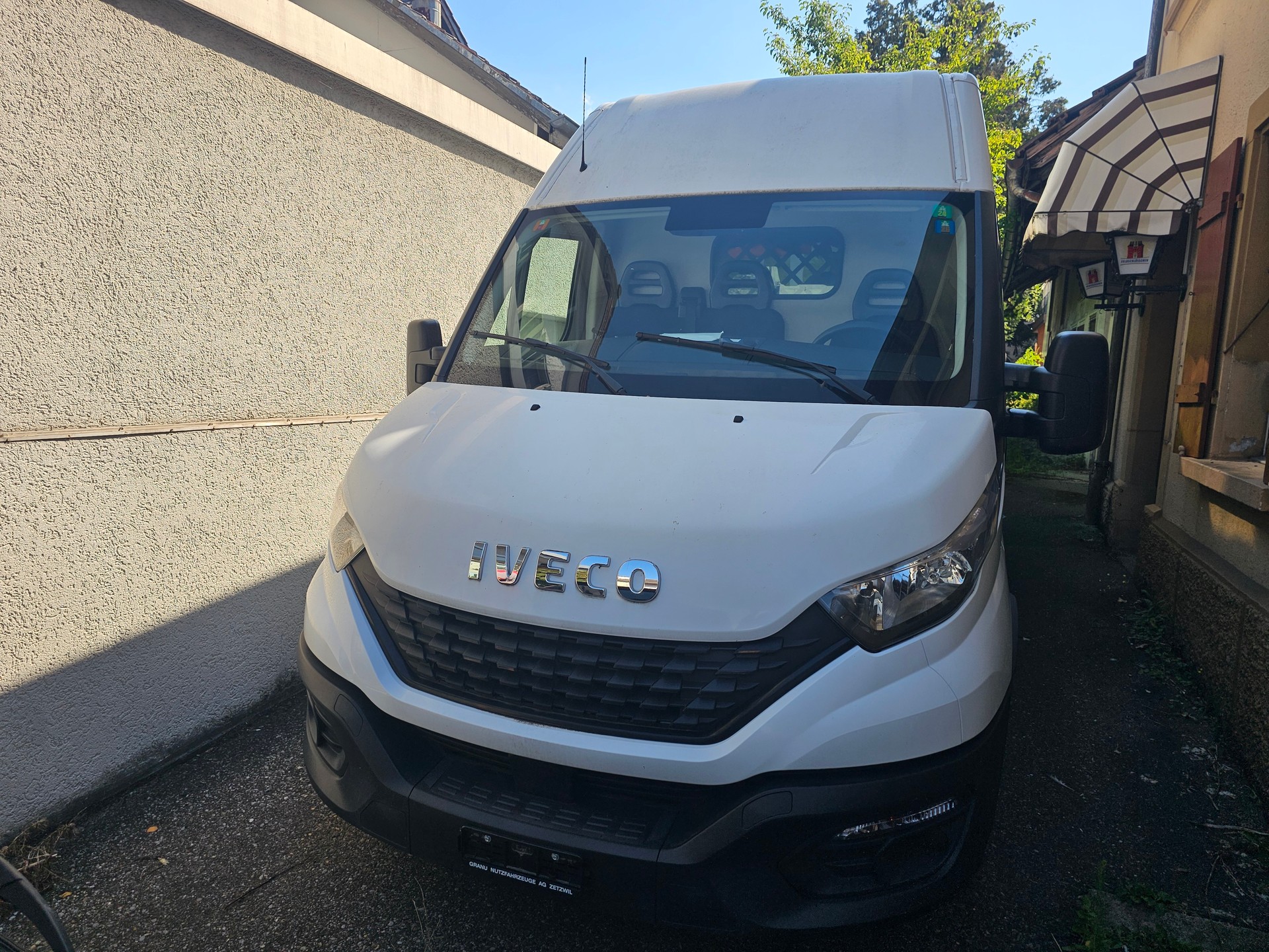 IVECO 33 S 16 V-image-1