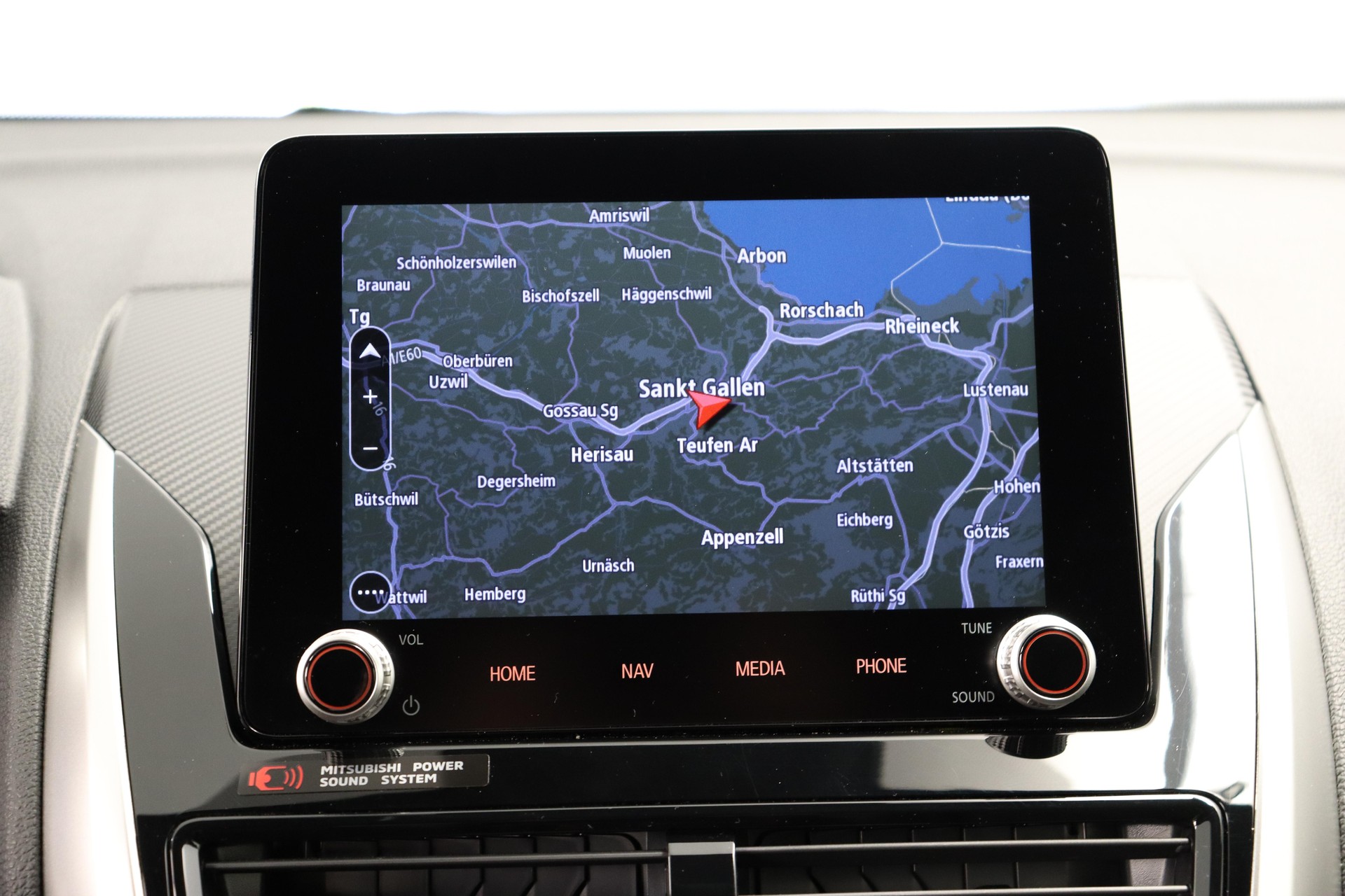 MITSUBISHI Eclipse Cross 2.4 PHEV Instyle 4x4-image-5