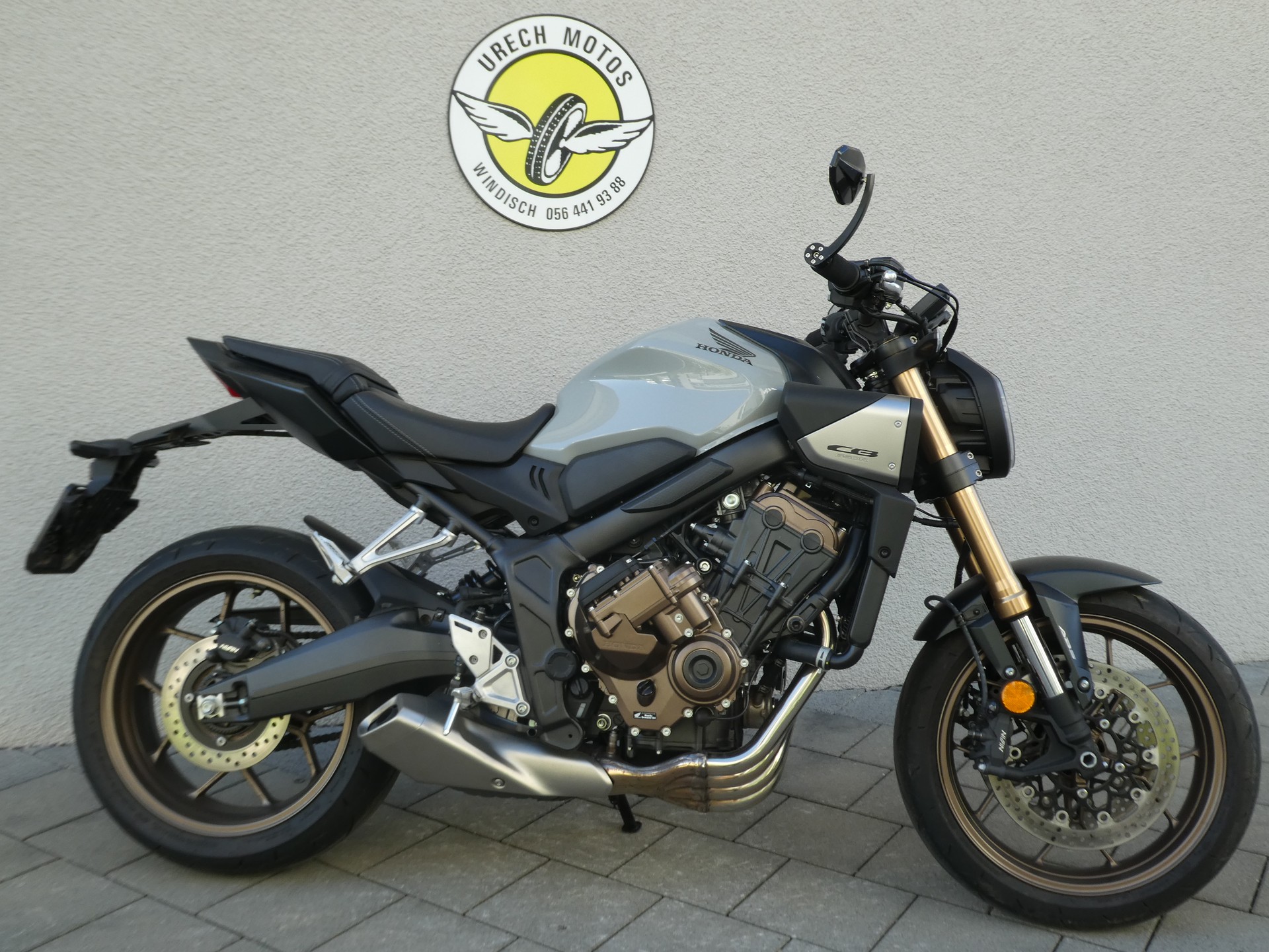 HONDA CB 650 R E-Clutch (35kW)-showroom-element-2
