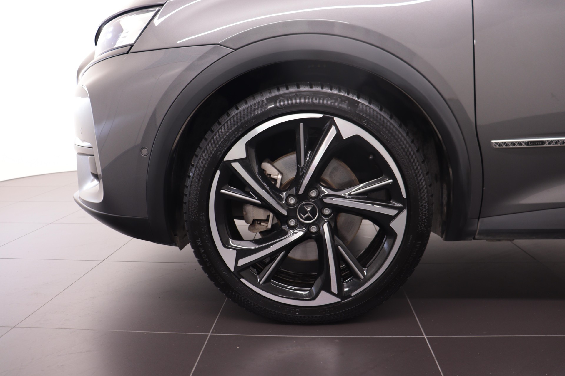 DS AUTOMOBILES 7 Crossback 1.6 E-Tense Louvre 4x4-image-9