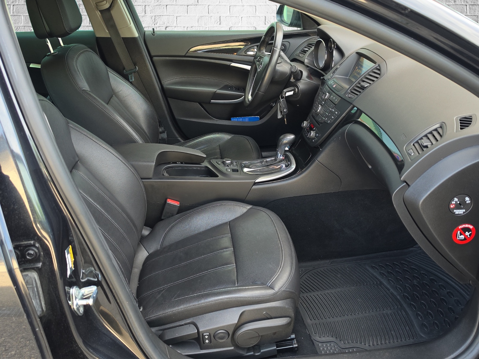 OPEL Insignia ST 2.0 Turbo Cosmo 4WD Aut.-image-9