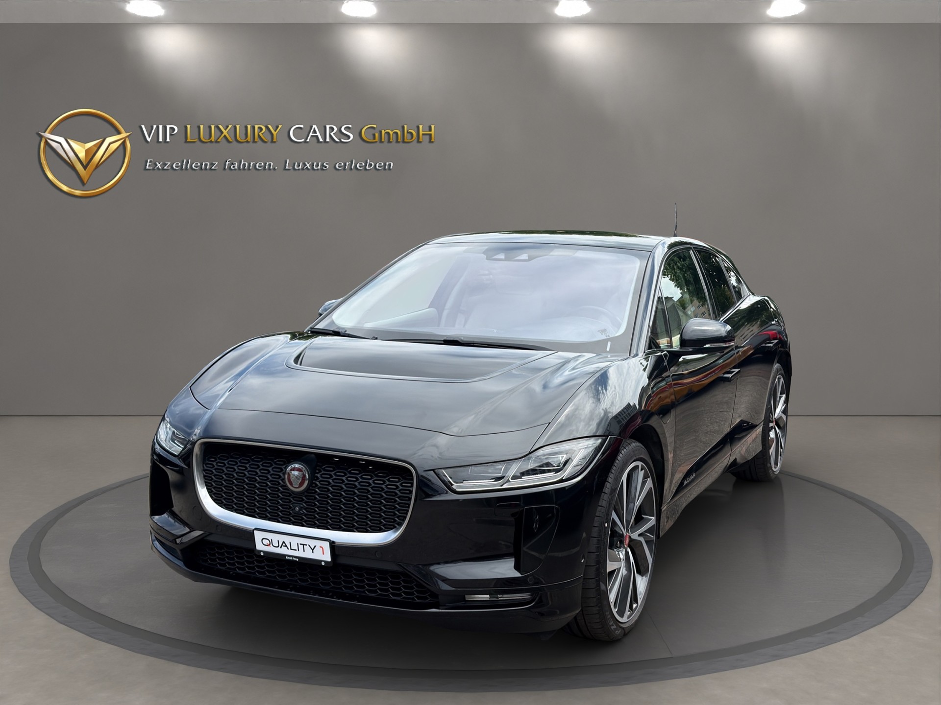 JAGUAR I-Pace EV400 First Edition AWD-image-1