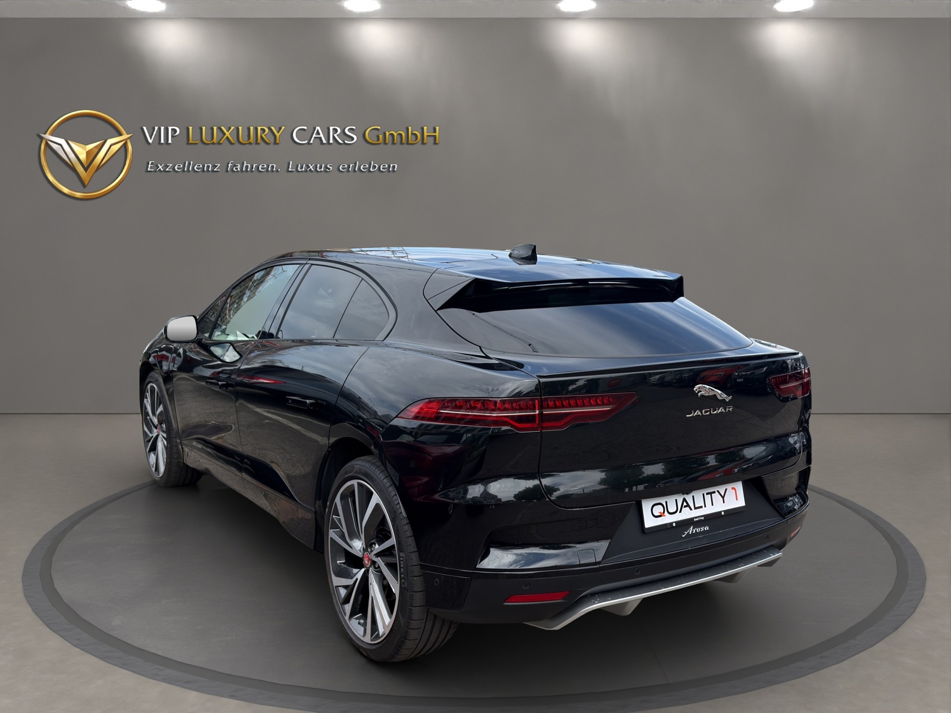 JAGUAR I-Pace EV400 First Edition AWD-image-7