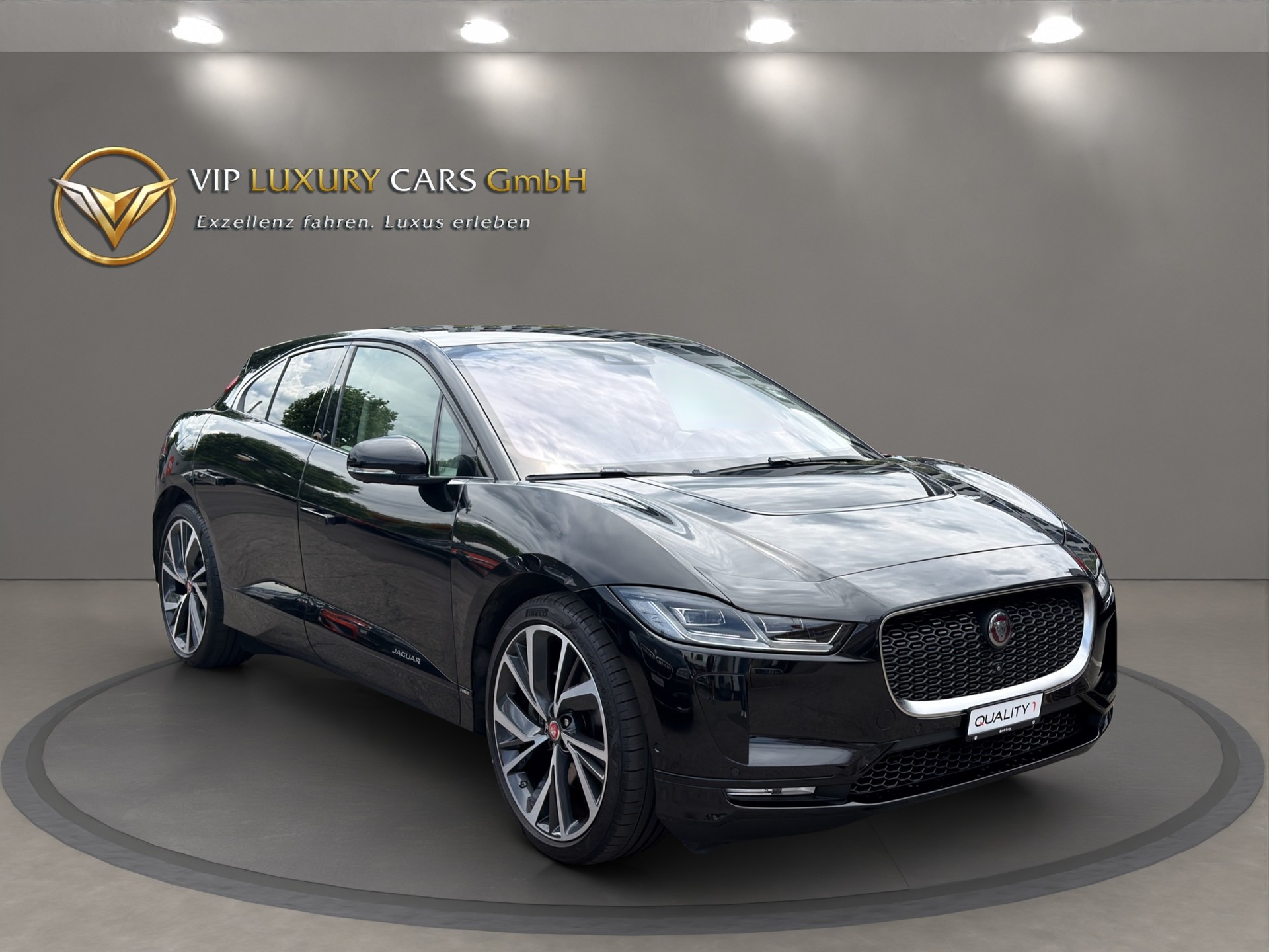 JAGUAR I-Pace EV400 First Edition AWD-image-2