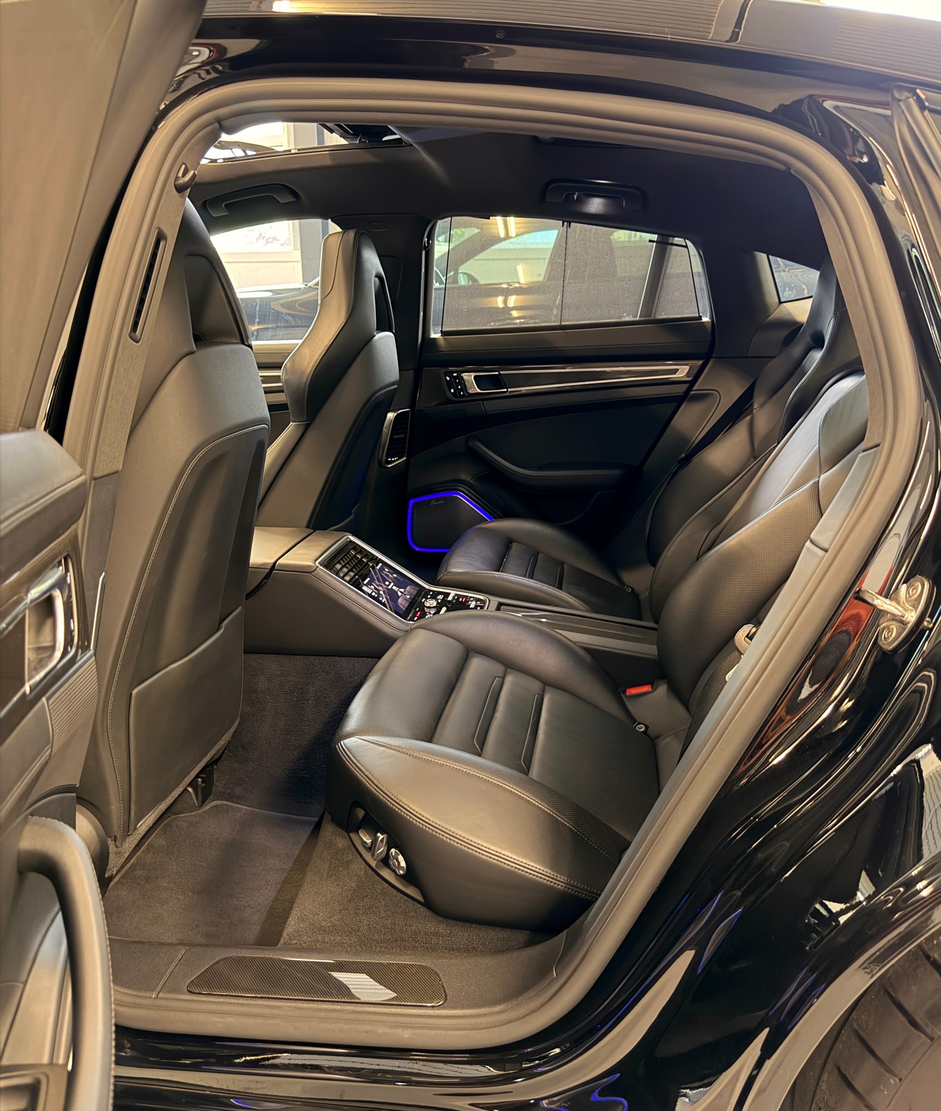PORSCHE Panamera 4S Diesel PDK-image-7