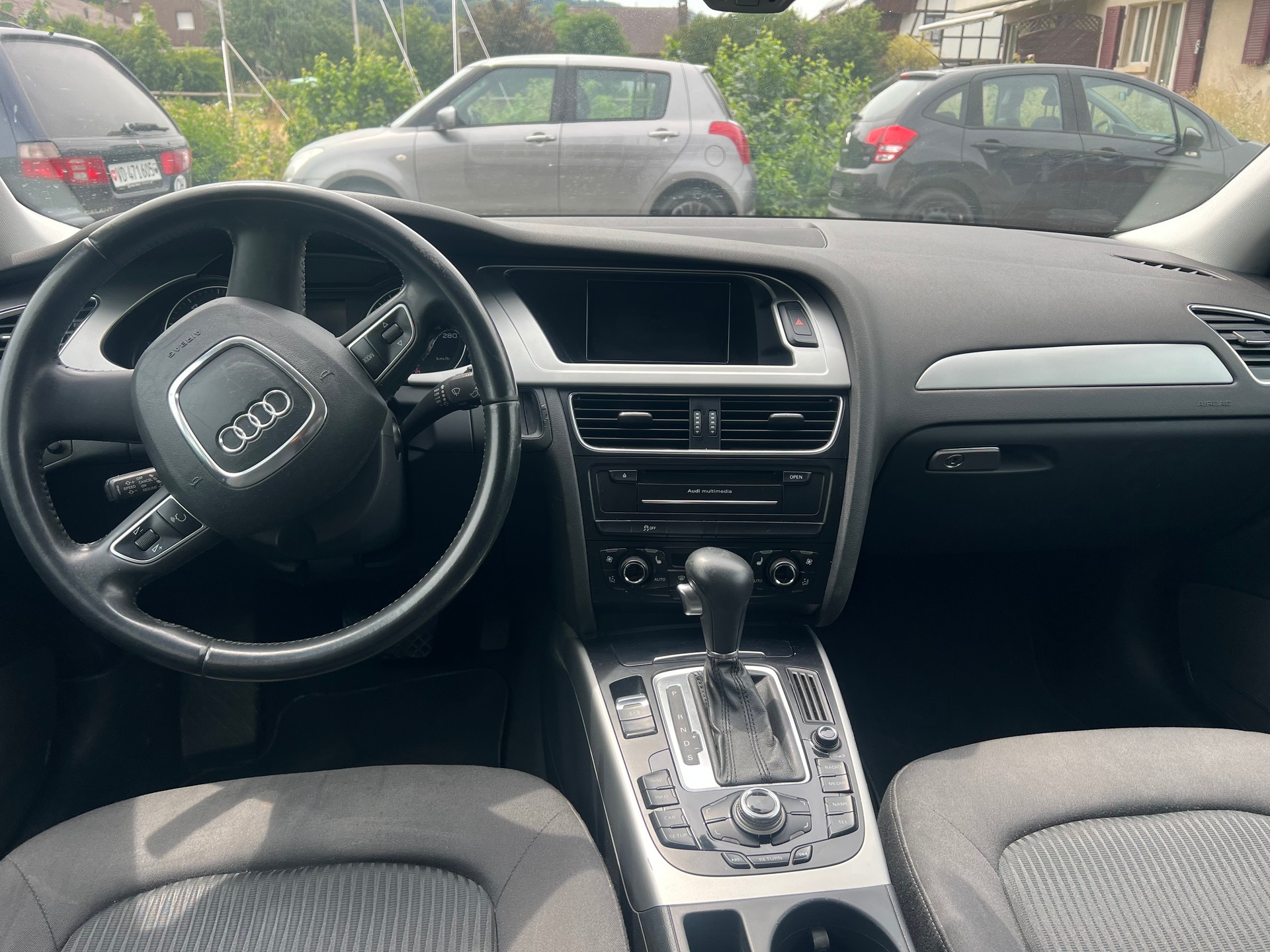 AUDI A4 Avant 1.8 TFSI multitronic-image-7