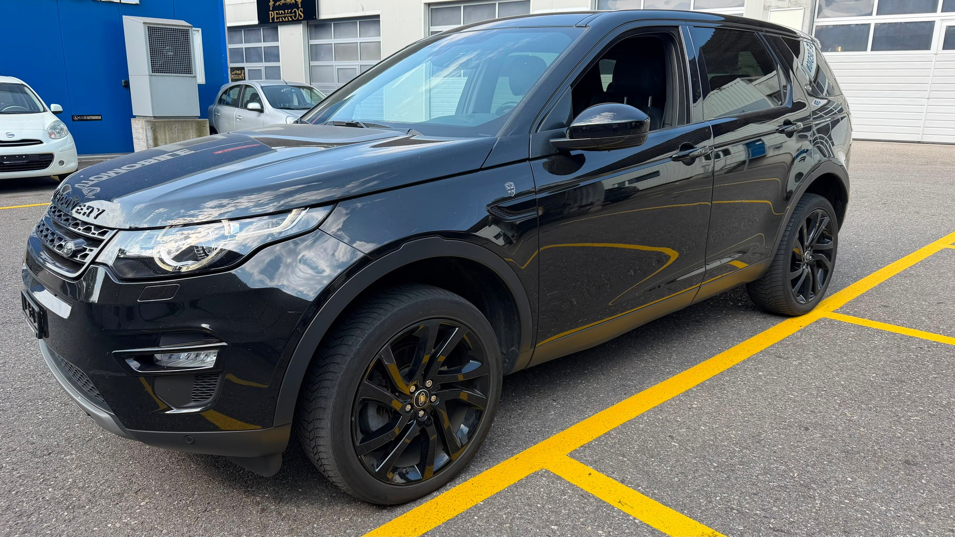 LAND ROVER Discovery Sport 2.0 TD4 HSE AT9-image-2