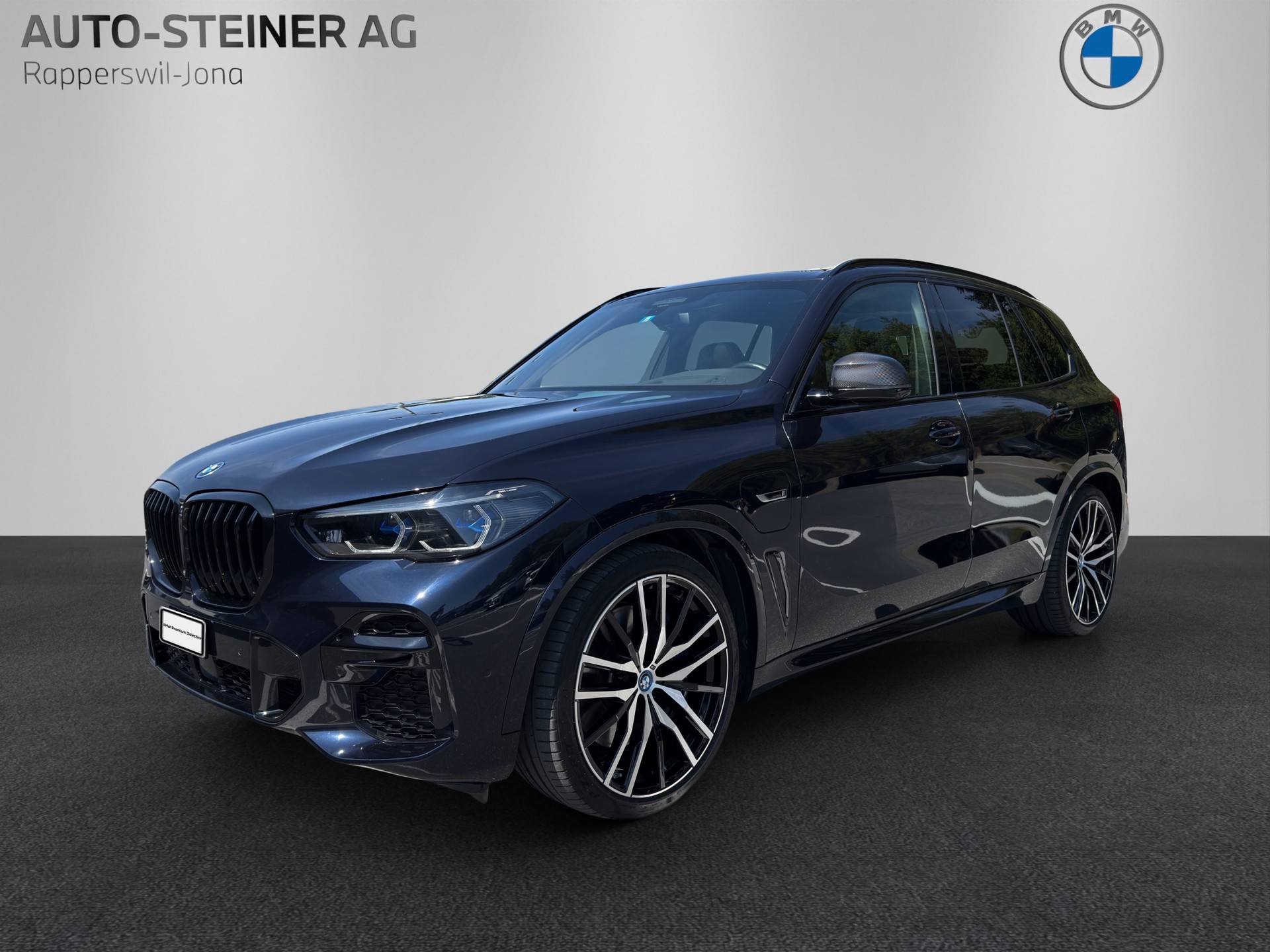 BMW X5 xDrive45e M Sport-image-0