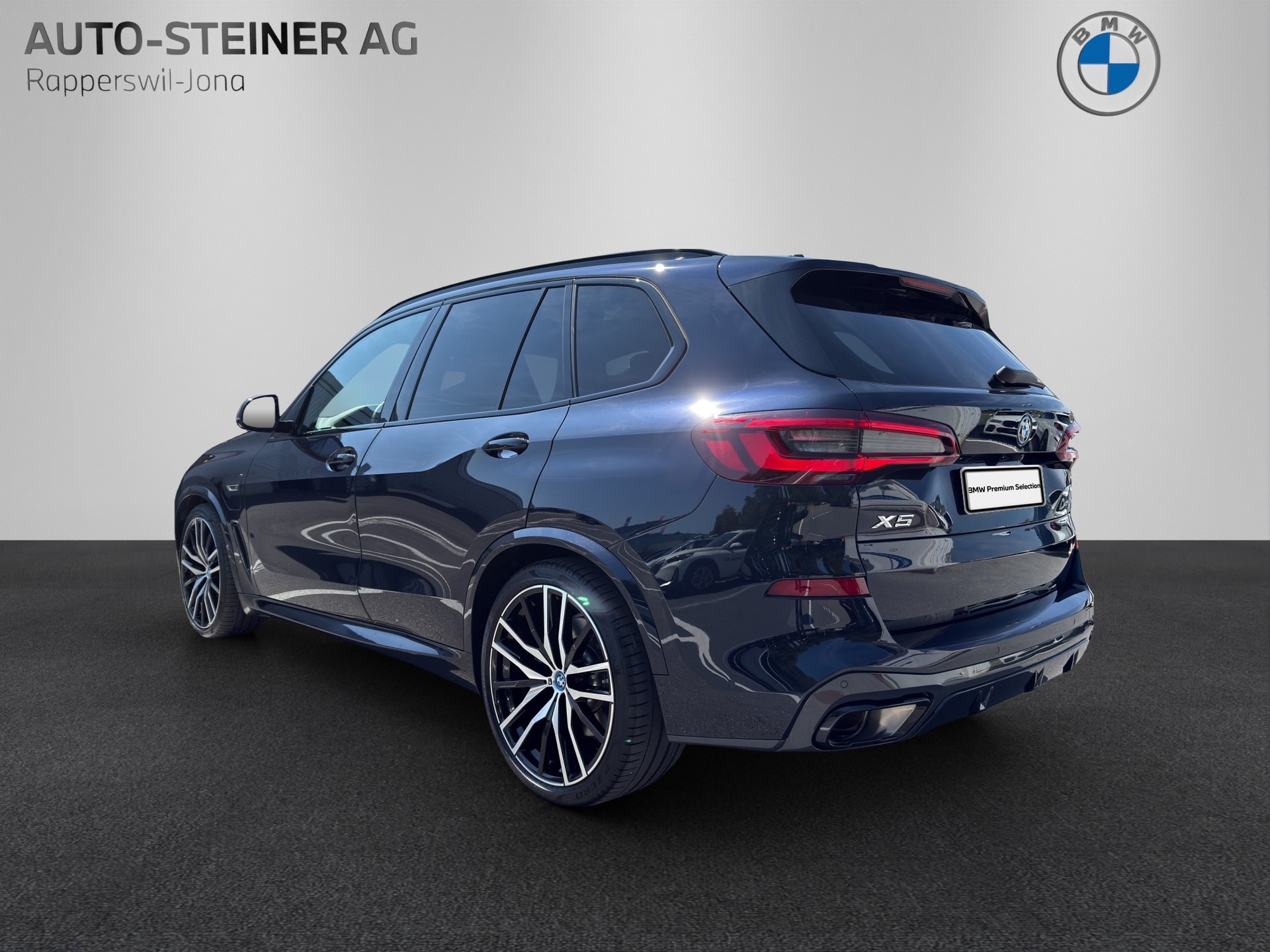BMW X5 xDrive45e M Sport-image-2