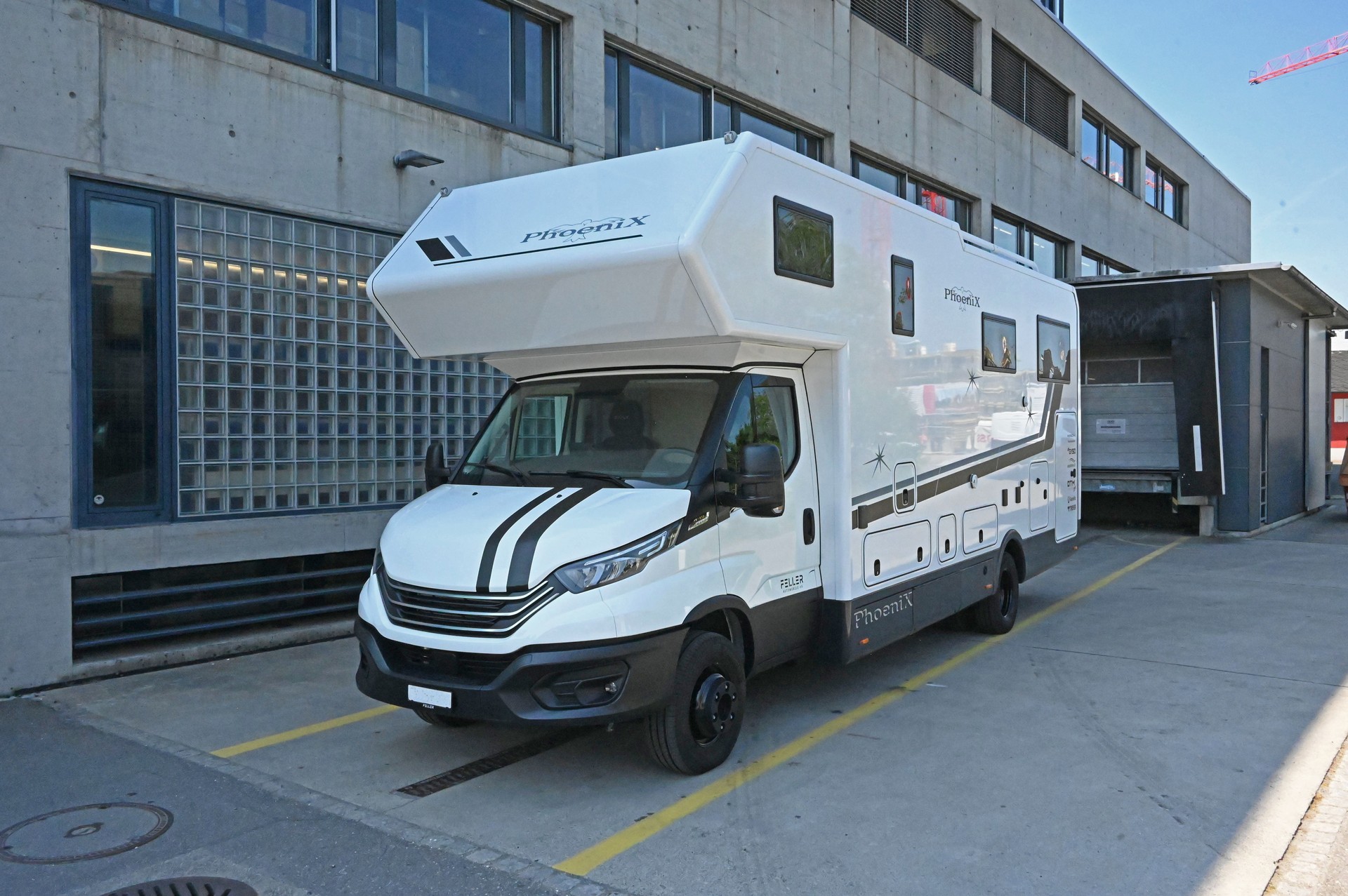 PHOENIX MaXi-Alkoven 8000 BMRSLG-showroom-element-1