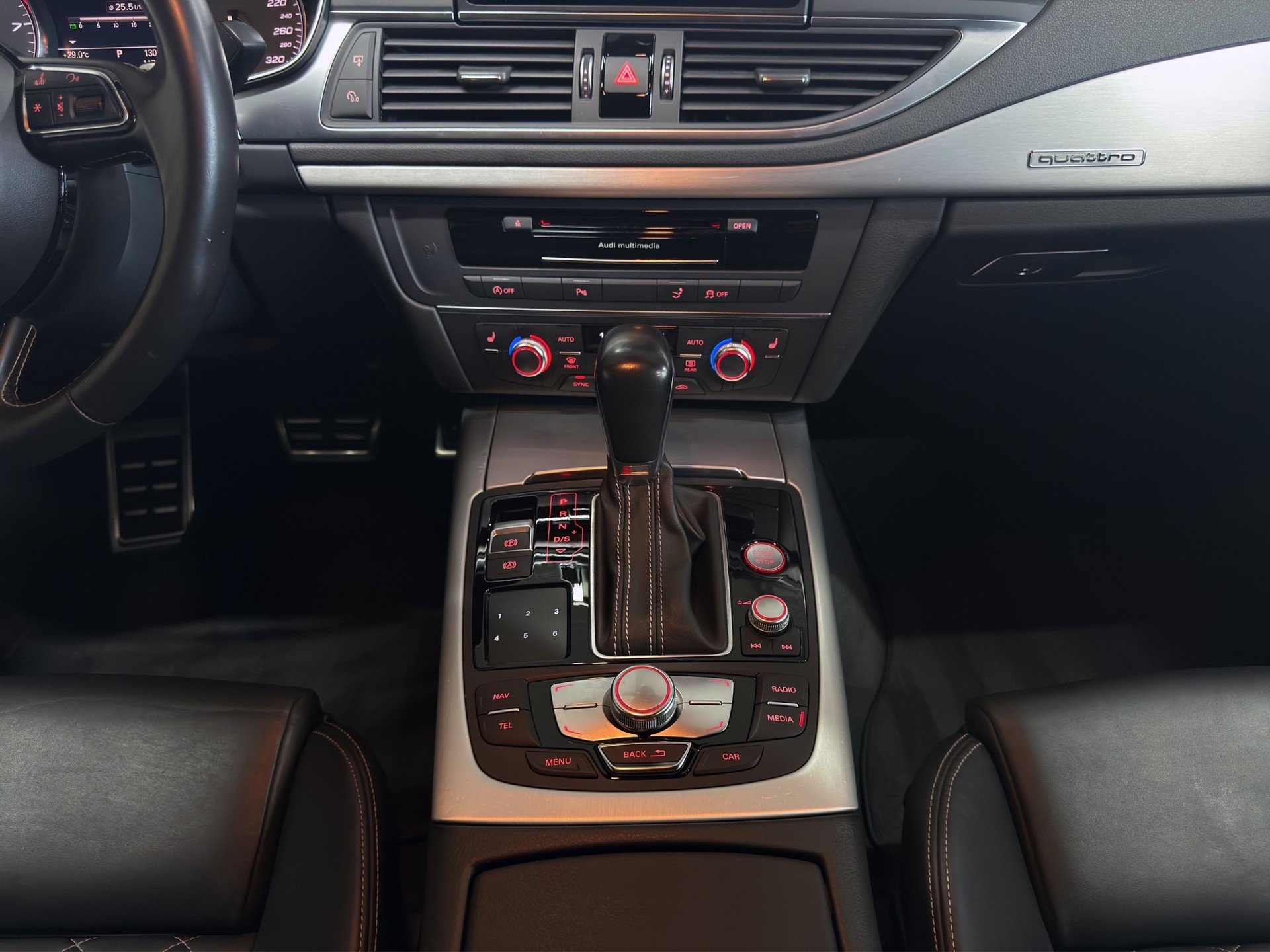 AUDI S7 Sportback 4.0 TFSI V8 quattro S-tronic-image-18
