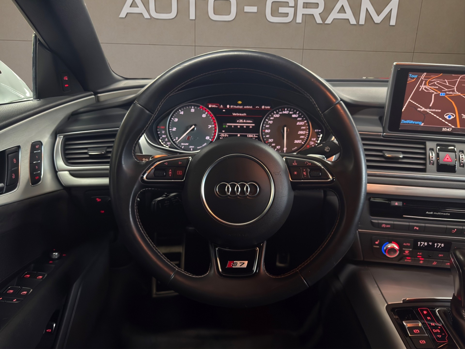 AUDI S7 Sportback 4.0 TFSI V8 quattro S-tronic-image-21
