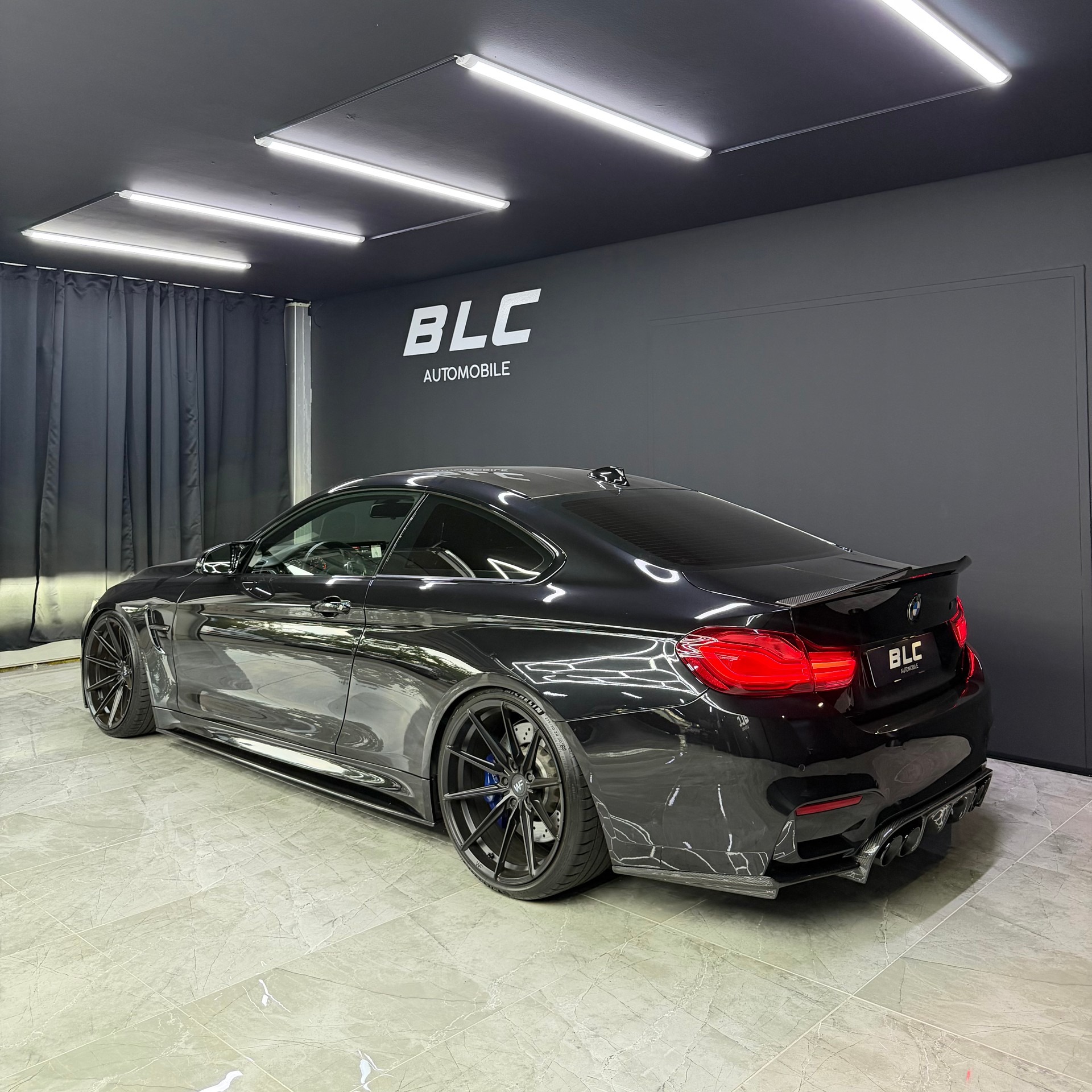 BMW M4 Coupé Competition DKG-image-4