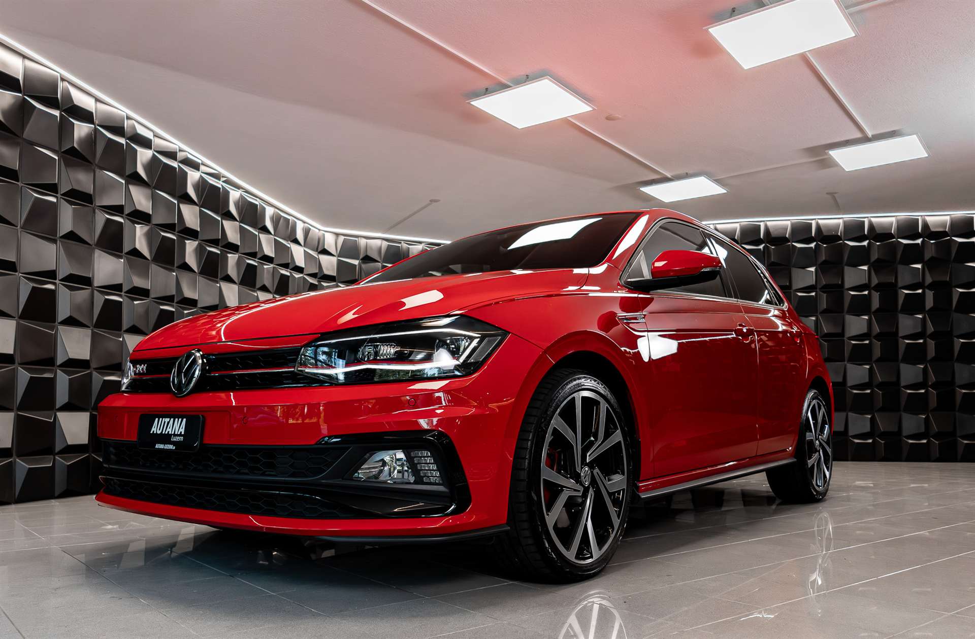 VW Polo 2.0 TSI GTI DSG-image-21